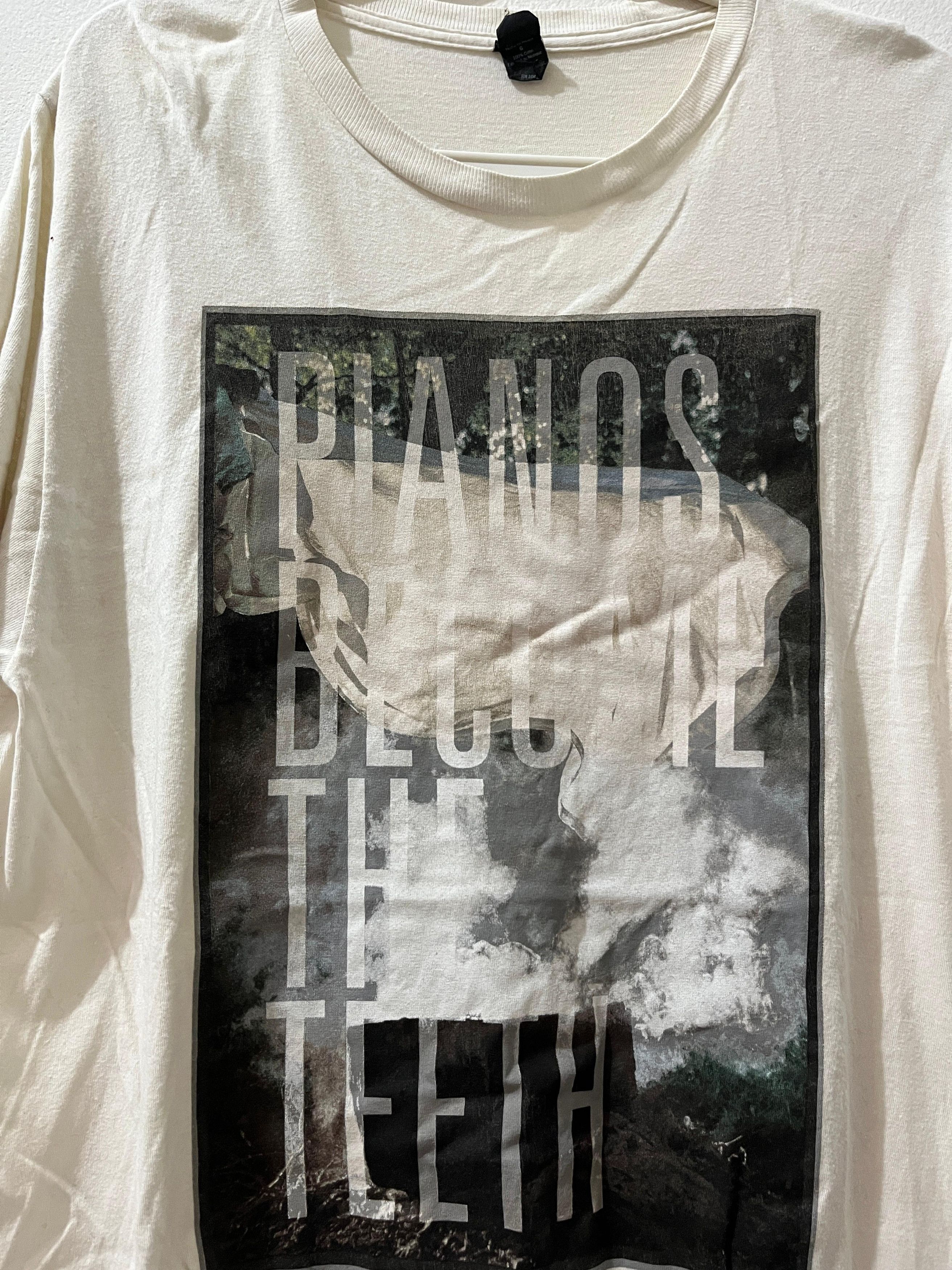 Band Tees Pianos Become the Teeth post hardcore band, title fight. Size US L / EU 52-54 / 3 - 2 Thumbnail