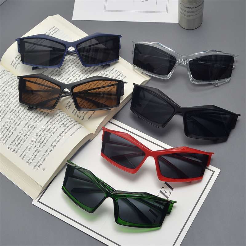 VIBE Punk Street ins style custom avant-garde sunglasses Size ONE SIZE - 6 Thumbnail