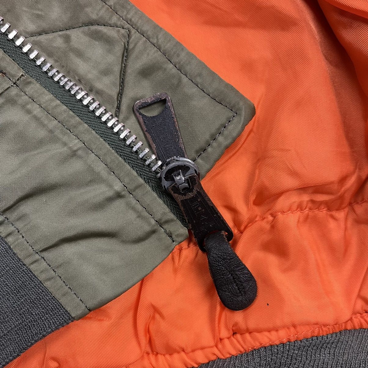 Alpha Industries × Vintage Vintage Alpha Industries Big logo Ma-1 bomber jacket Size US L / EU 52-54 / 3 - 12 Thumbnail