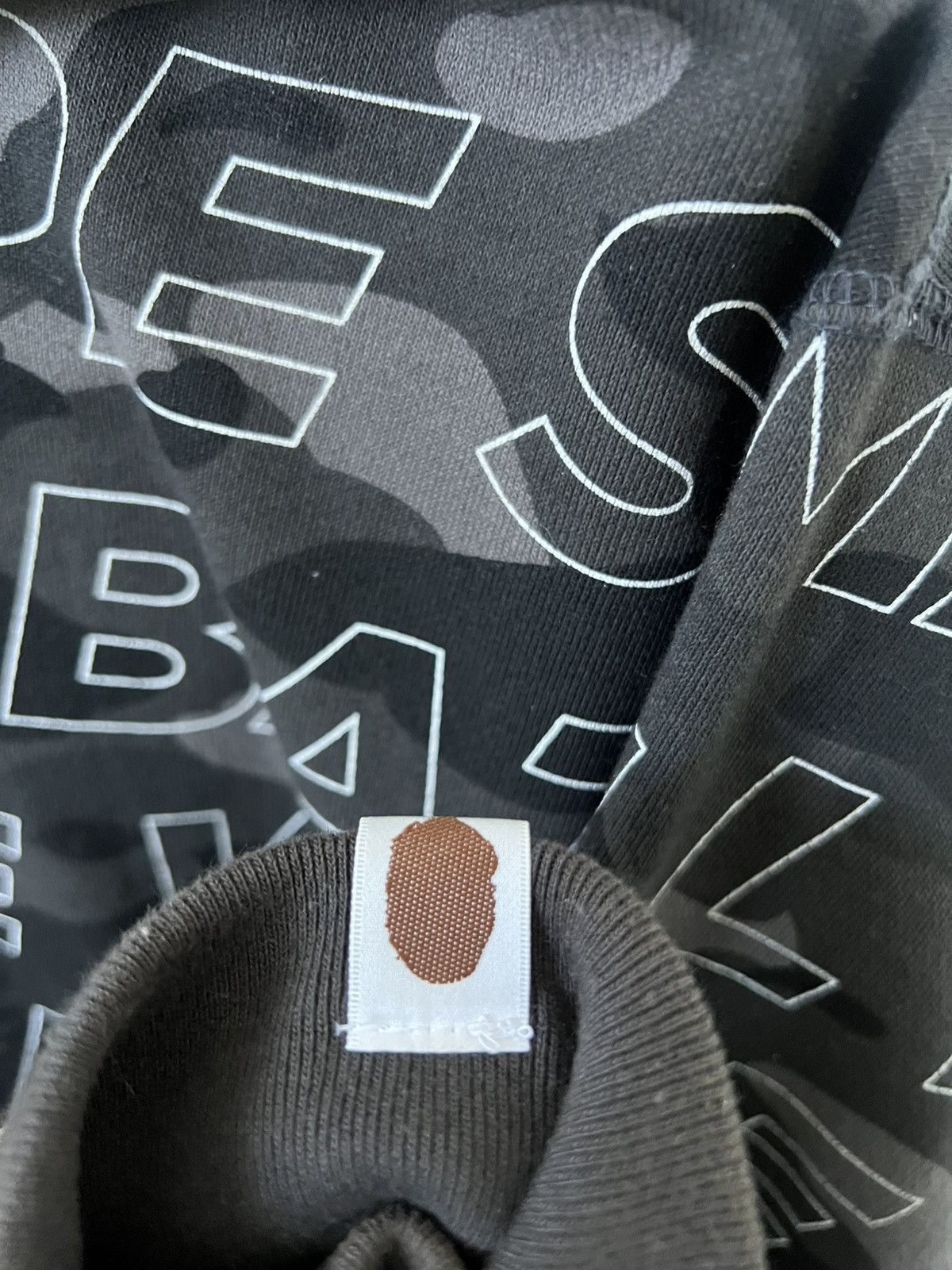 Bape Text Color Camo Shark Full Zip Hoodie Size US L / EU 52-54 / 3 - 4 Thumbnail