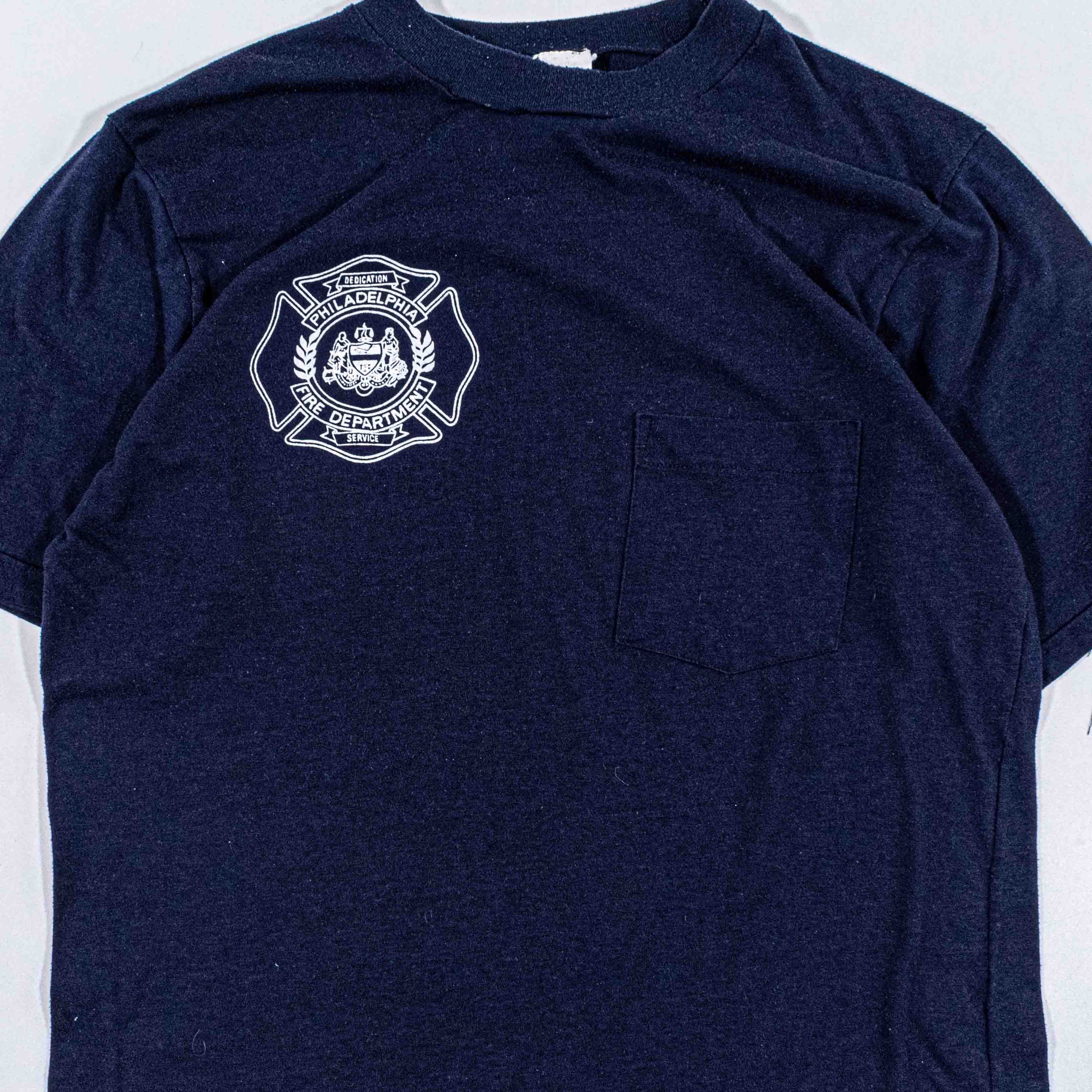 Vintage Philadelphia Fire Department T-Shirt Single Stitch Pocket Size US M / EU 48-50 / 2 - 3 Thumbnail