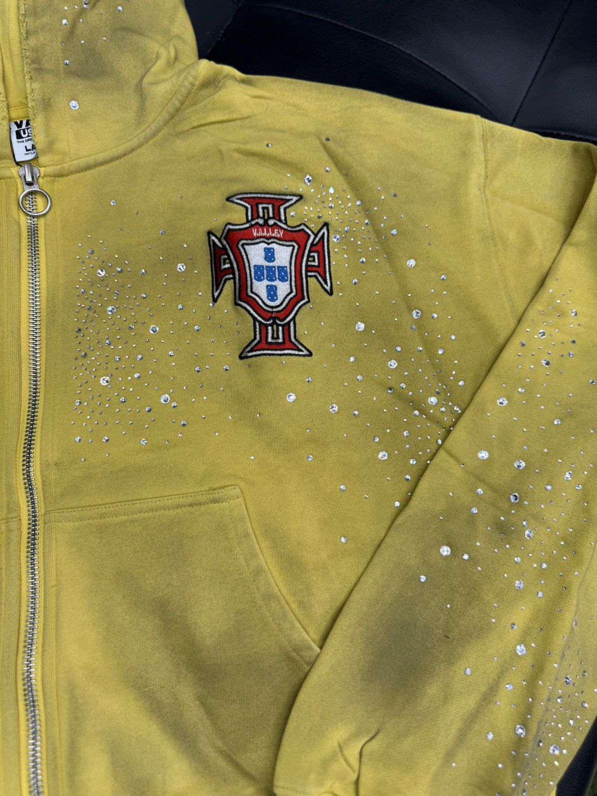 Vale Valley Hoodie Stone Zip Up Yellow Crystals Size Large (NEW) Size US L / EU 52-54 / 3 - 5 Thumbnail