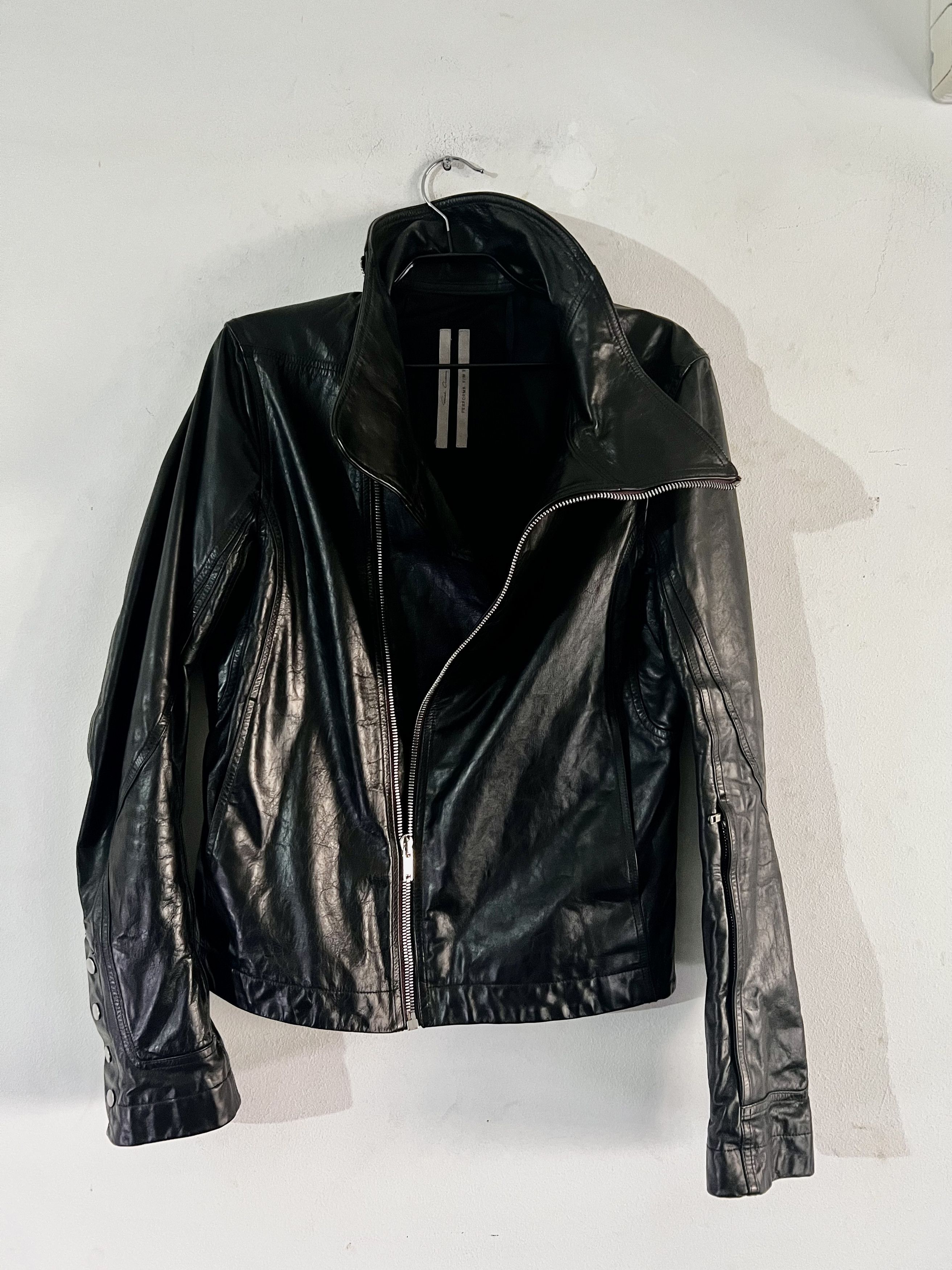 Rick Owens F/W 20 "PERFORMA" Asymmetrical Leather Biker Jacket Size US M / EU 48-50 / 2 - 12 Thumbnail