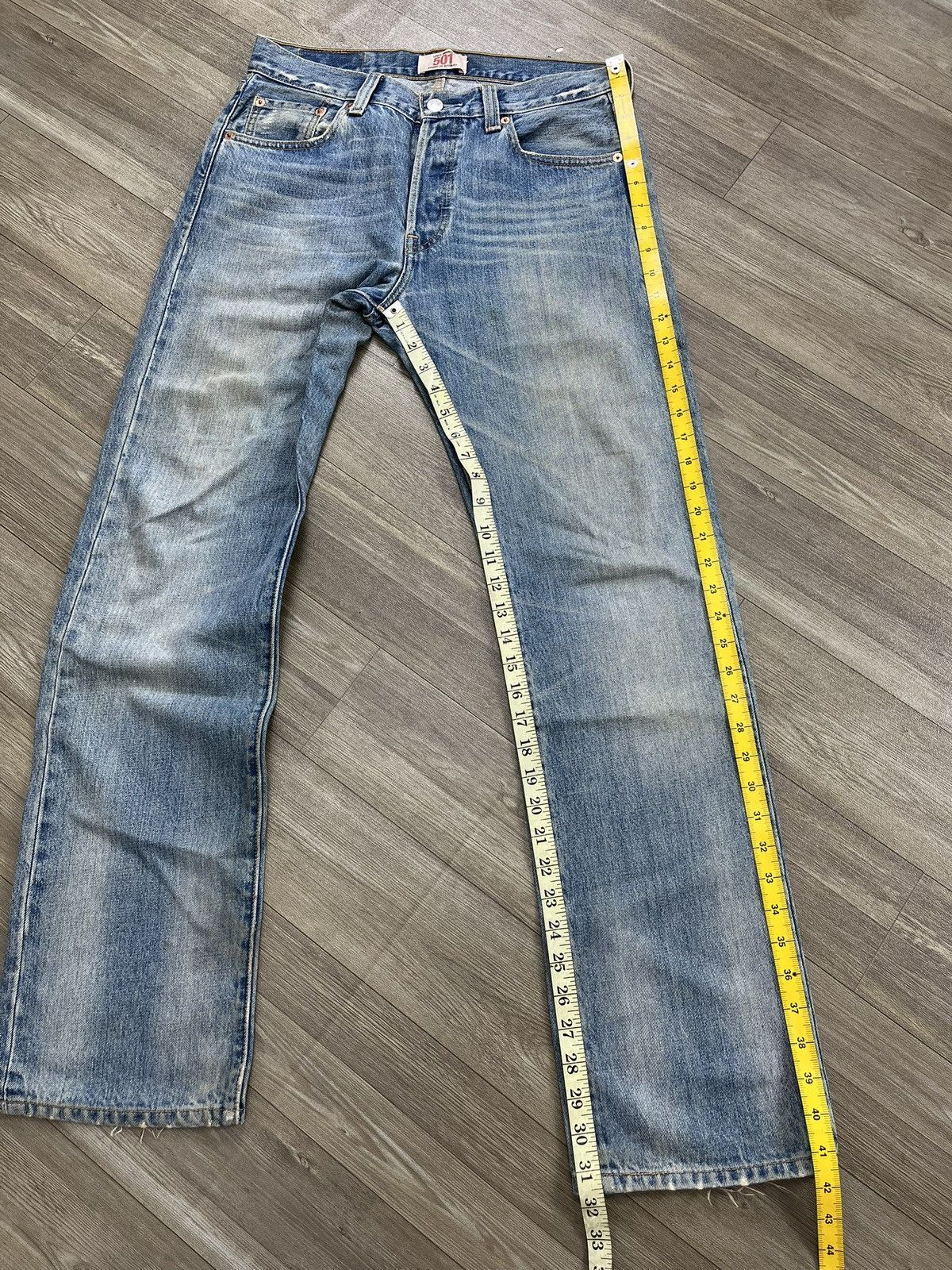 Levi's Vintage Clothing 🇮🇩1990s Vintage Levis 501 30x32 Distressed Light Blue Jeans Size US 30 / EU 46 - 25 Thumbnail