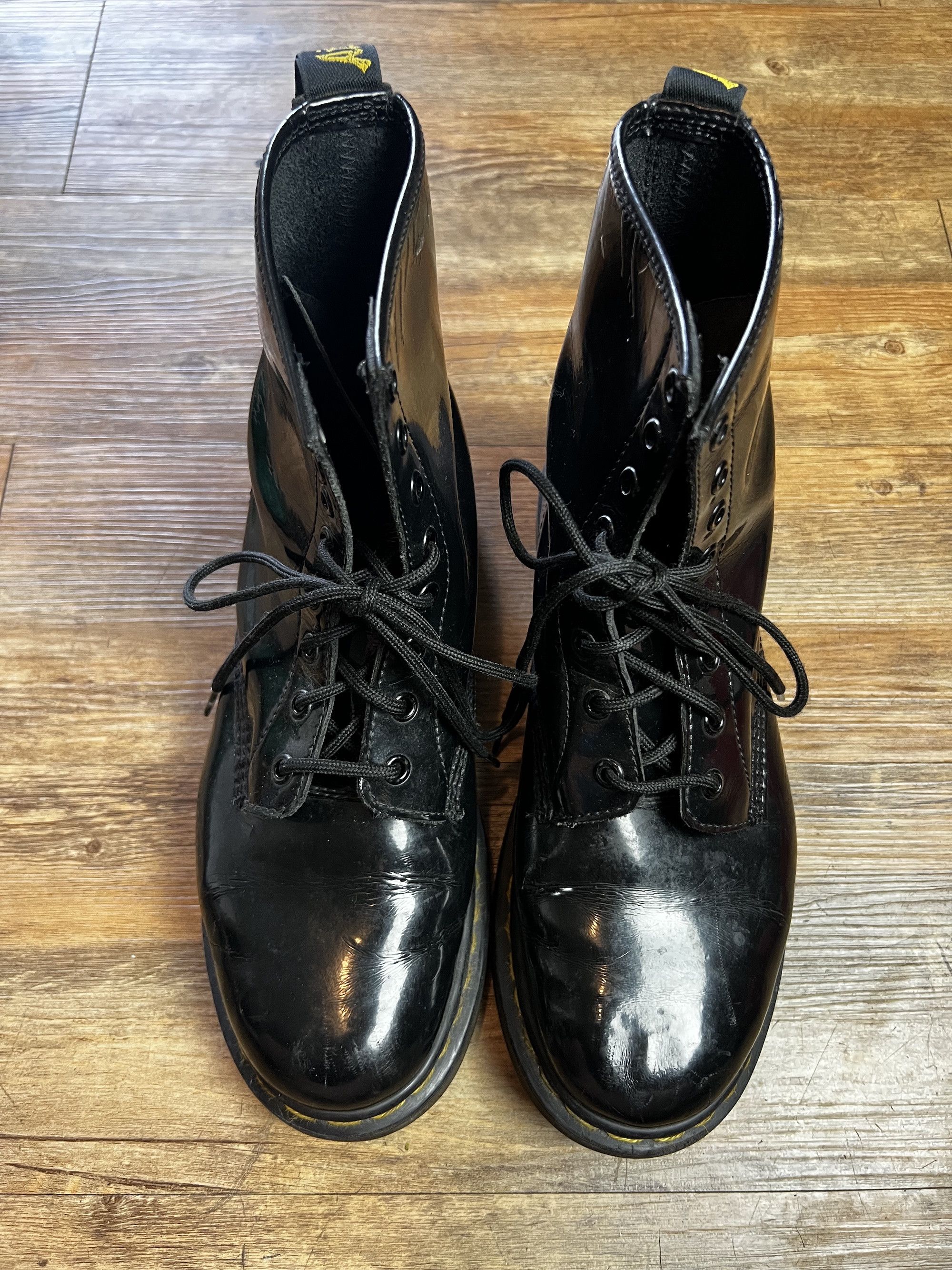 Dr. Martens Dr. Martens 1460 Black Shiny Patent Leather 8-Eye Boots Size US 9 / EU 42 - 3 Thumbnail