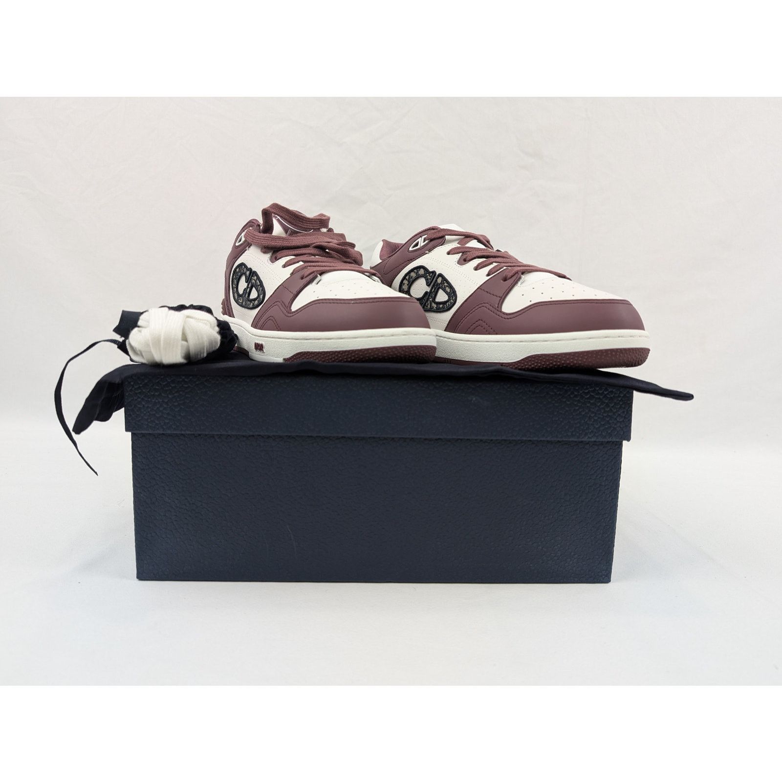 Dior o1rshd1 M-B57 LT Calf Sneakers in Bordeaux Size US 9 / EU 42 - 17 Thumbnail