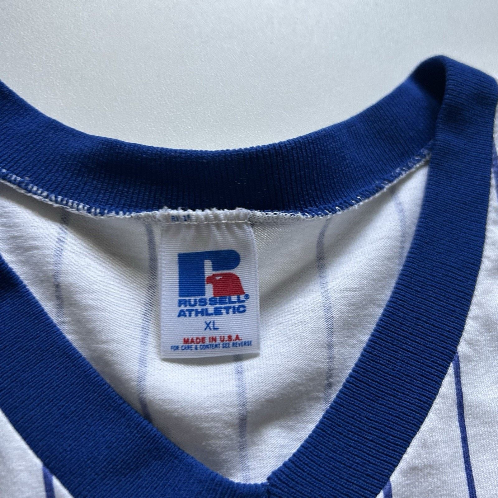 MLB Vintage Chicago Cubs Russell Athletic Jersey 90s MLB XL Rare Size US XL / EU 56 / 4 - 5 Thumbnail
