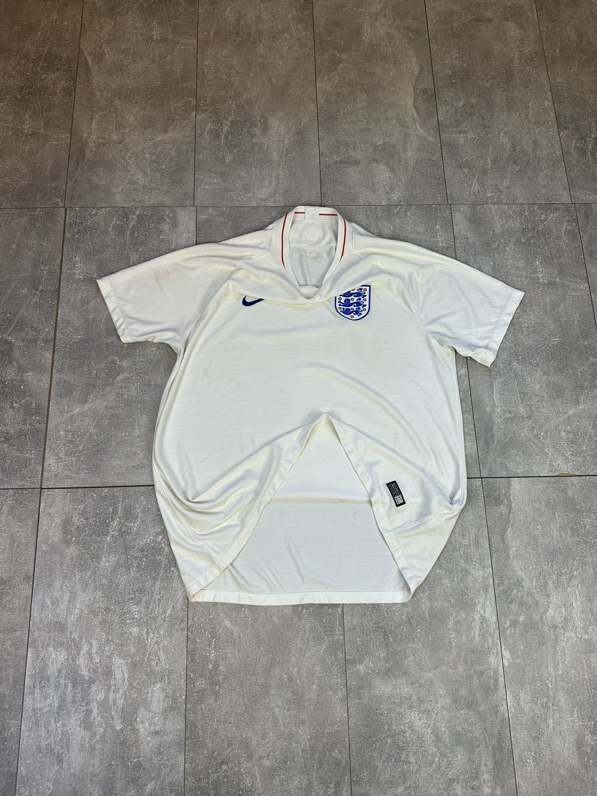 Nike Men’s Nike soccer jersey England white tee Size US XXL / EU 58 / 5 - 10 Thumbnail