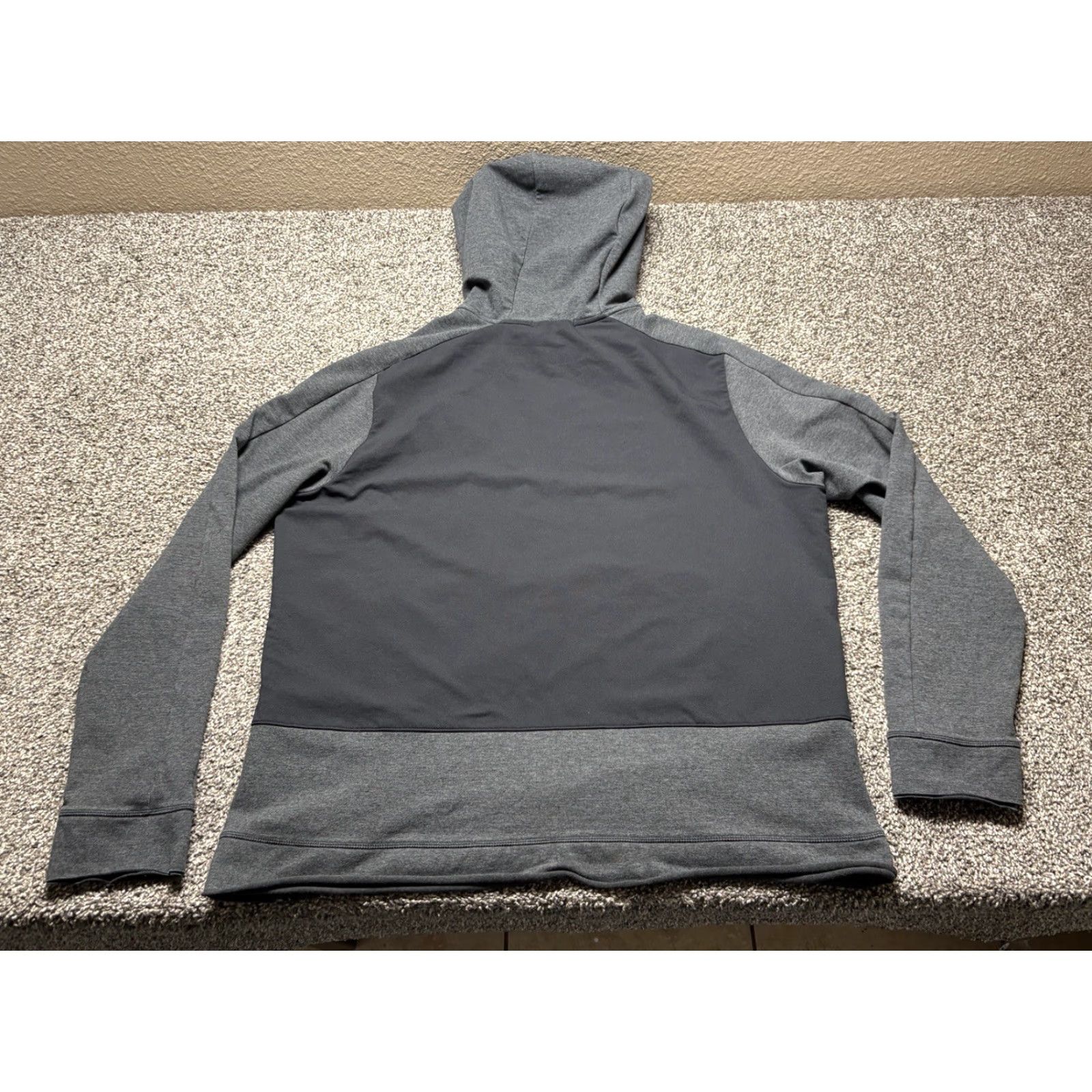Nike Nike Yoga Hoodie Mens Large Black Pullover Hoodie Athletic Logo Sleeves Long Knit Cotton Blend Sports VINTAGE? No Size US L / EU 52-54 / 3 - 2 Thumbnail