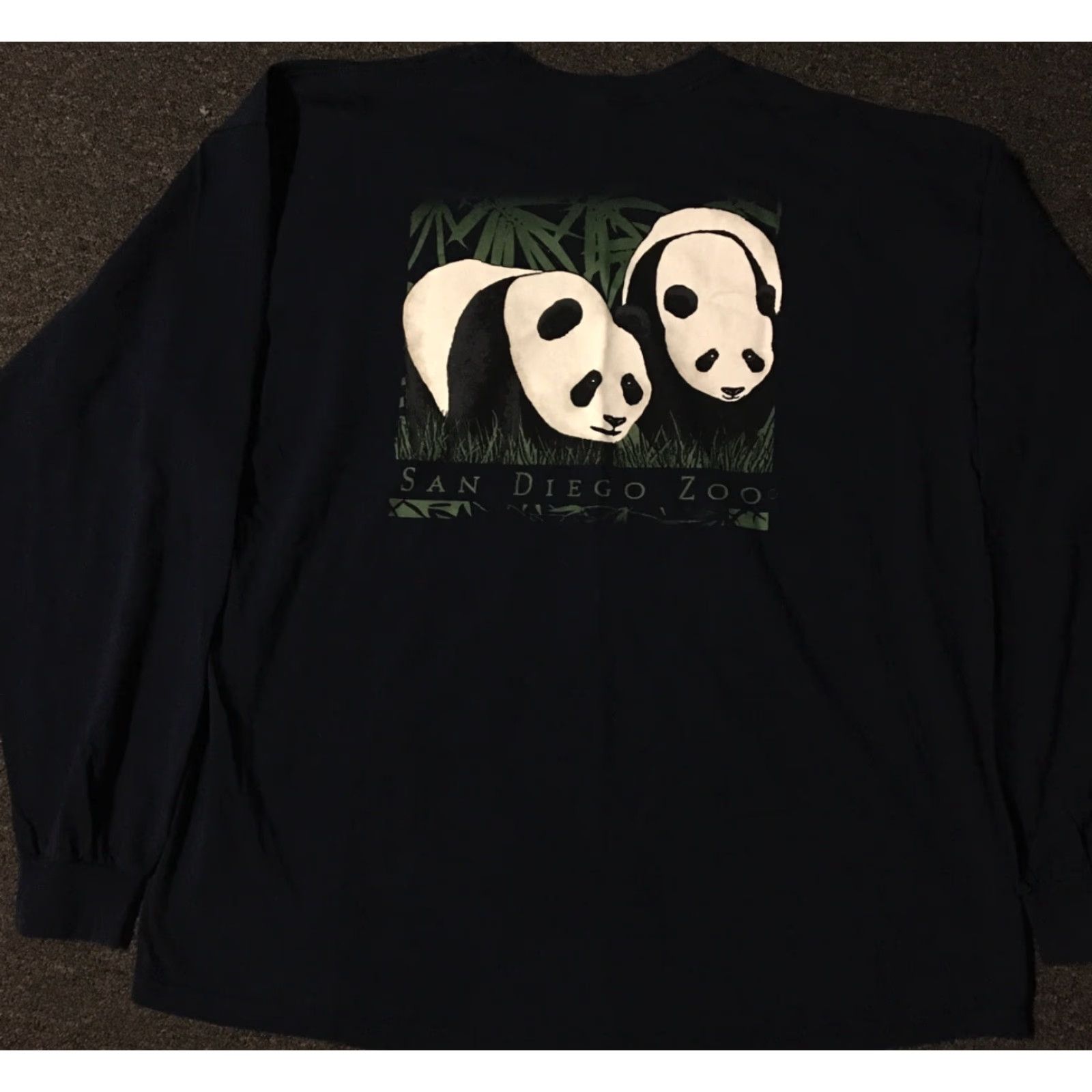 Vintage VINTAGE San Diego Zoo Panda Bear Shirt XXL Animals Wildlife Nature Art 90s Grunge T-Shirt Men Blue 2XL Size US XXL / EU 58 / 5 - 2 Thumbnail