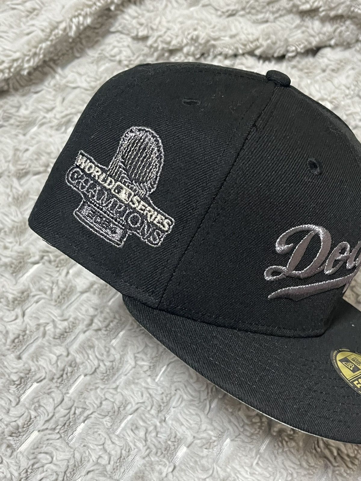 Hat Club Size 7 1/2 LA Los Angeles Dodgers New Era Size ONE SIZE - 3 Thumbnail