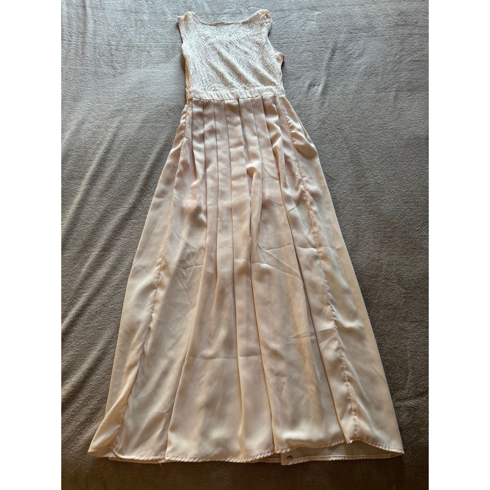 Bar III Blush Champagne Lace Bodice Pleated Satin Maxi Dress Formal Size S / US 4 / IT 40 - 5 Thumbnail