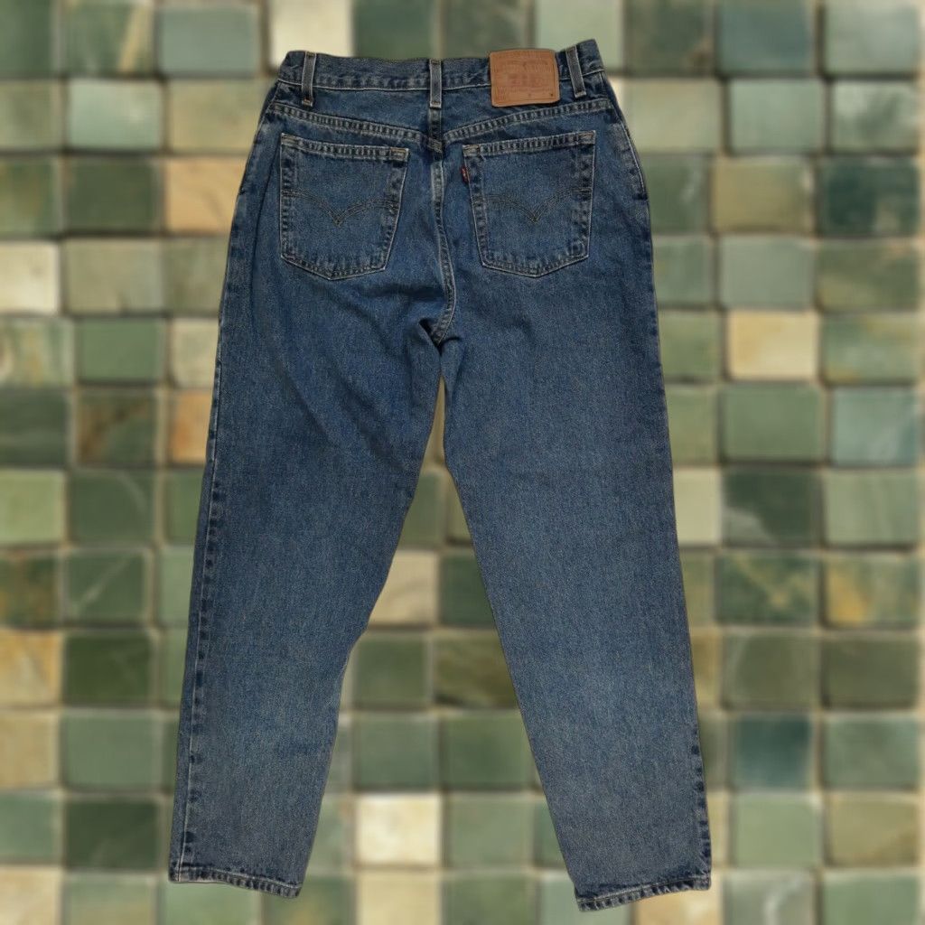 Denime VINTAGE Levis 550 Jeans Denim Blue Mom Women's 14 32x30 Relaxed Fit Tapered Leg Womens Jeans Size 36" / US 14 / IT 50 - 1 Thumbnail