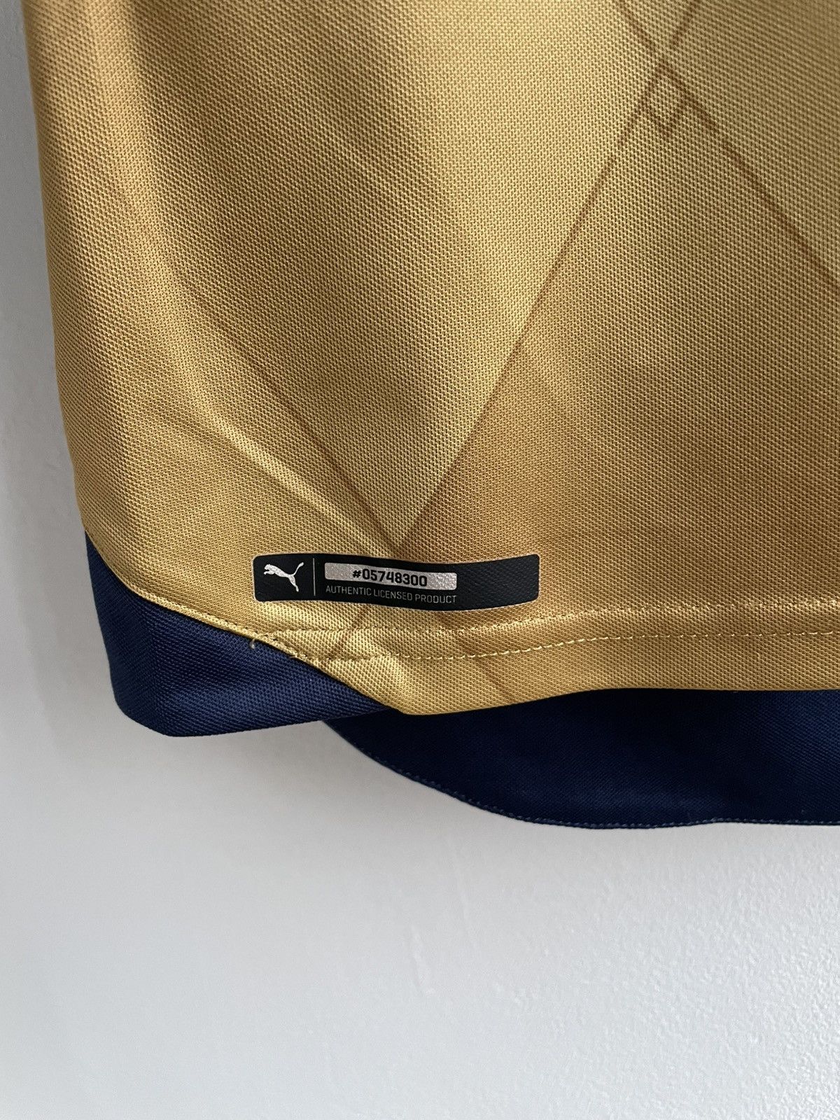 Puma Arsenal 2015 2016 Away Football Shirt Soccer Jersey Puma Size US S / EU 44-46 / 1 - 5 Thumbnail