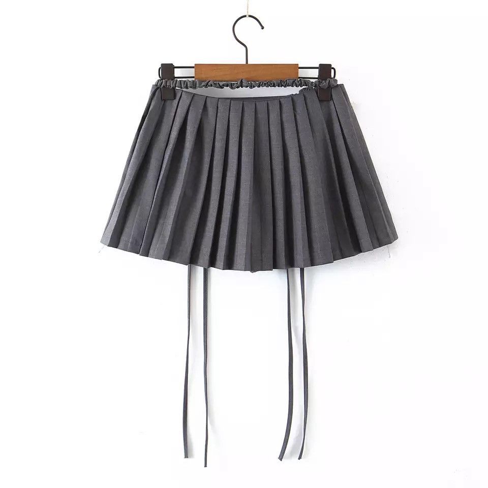 Other Grey Color Sexy Mini Skirt Pinterest Size 28" / US 6 / IT 42 - 2 Thumbnail