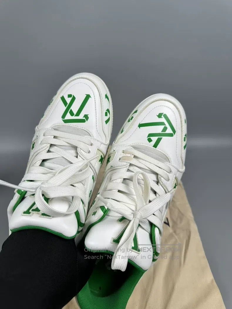 Louis Vuitton Louis Vuitton Black, white and green printed casual shoes Size US 7 / EU 40 - 4 Thumbnail