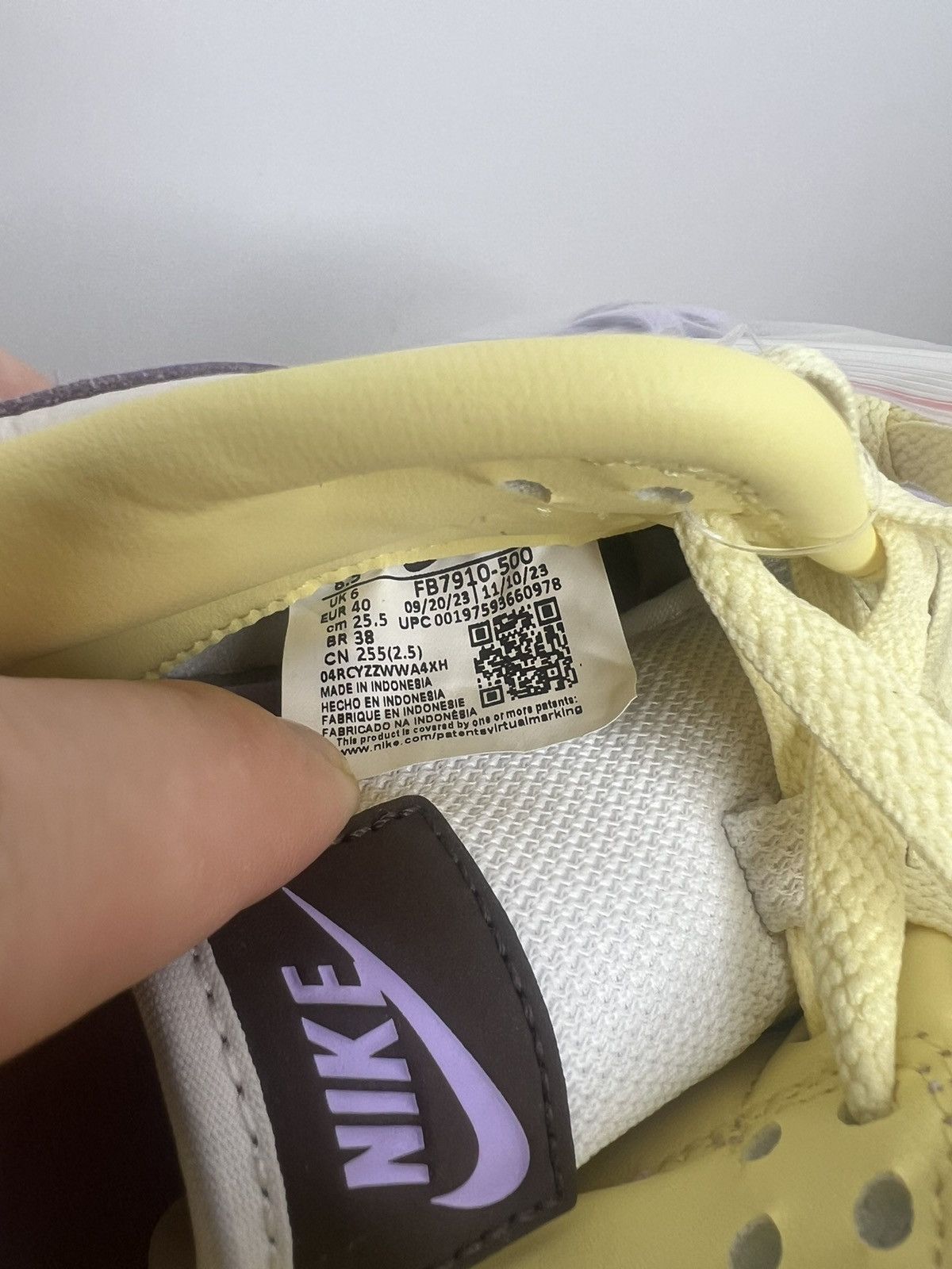Nike Nike Dunk Low Size US 8.5 / IT 38.5 - 8 Thumbnail