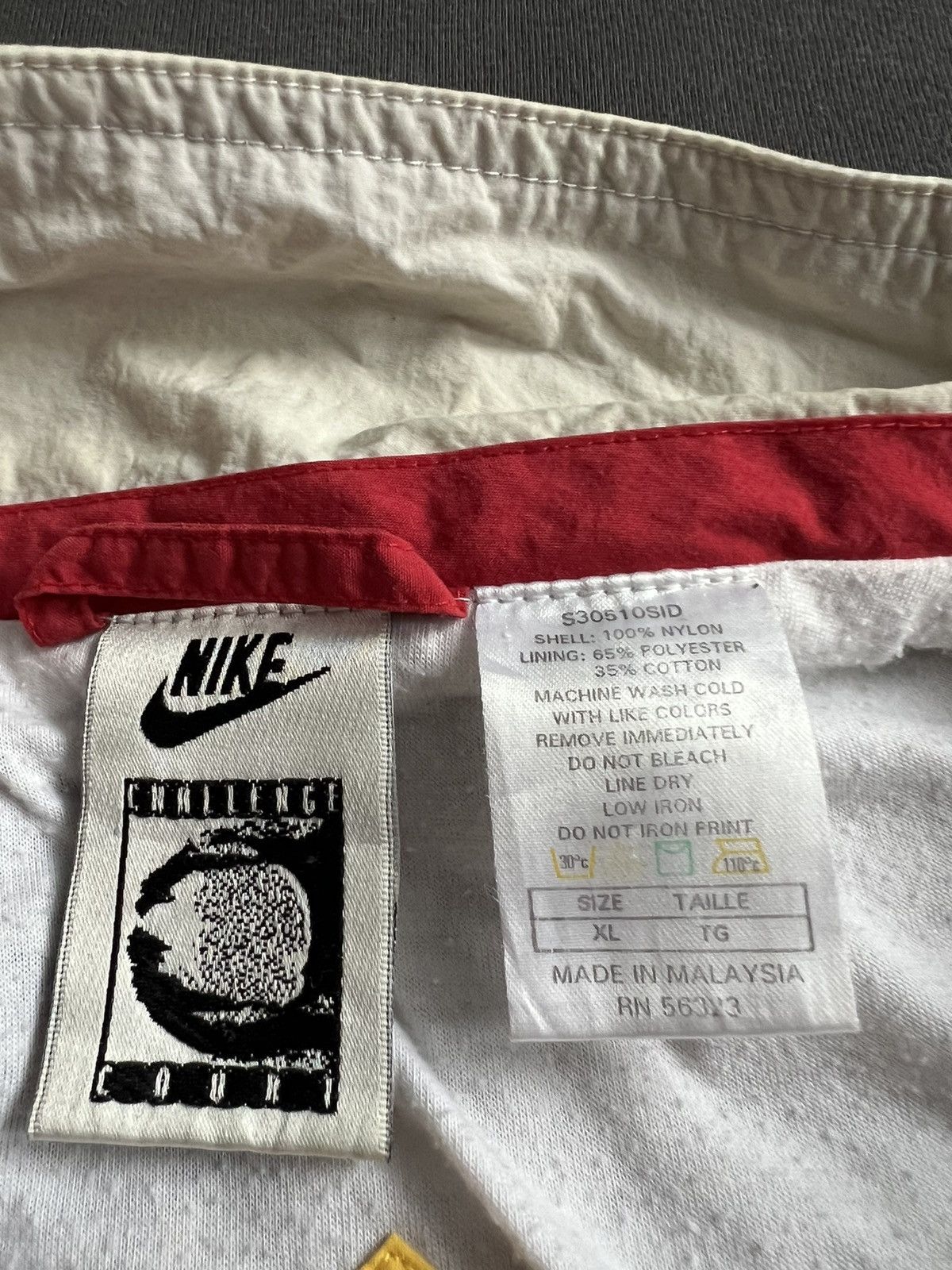 Nike Vintage Nike Challenge Court Tracksuit Jacket Andre Agassi Size US L / EU 52-54 / 3 - 16 Thumbnail