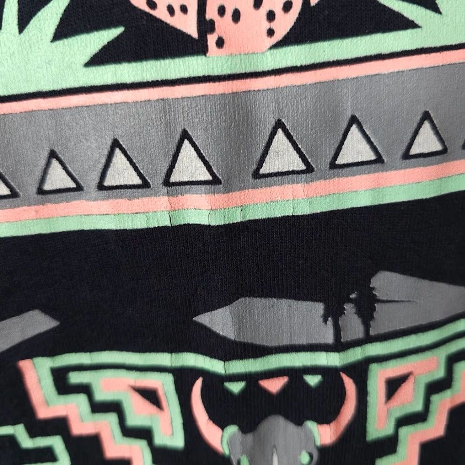 Vintage VINTAGE Las Vegas T Shirt Mens Size Medium Black 80s 90s Southwest Made In USA Size US M / EU 48-50 / 2 - 4 Thumbnail