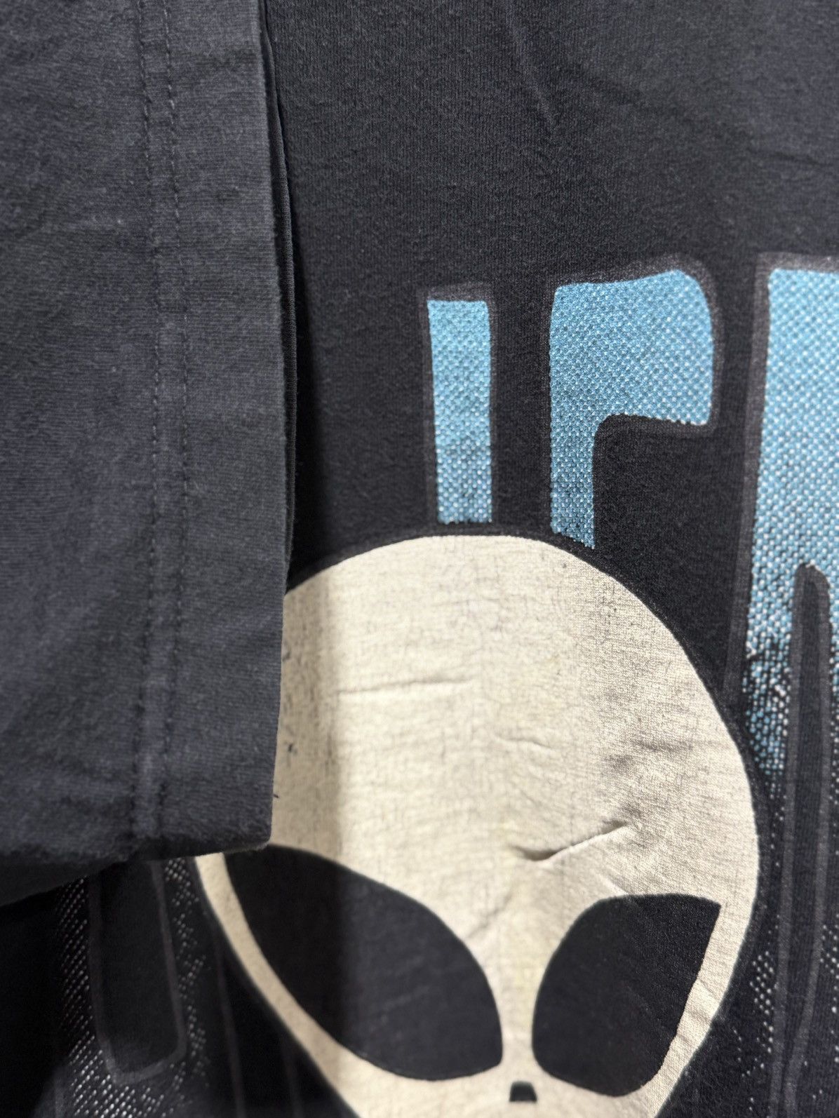 Alien Workshop Vintage 90s Alien Workshop Invasion Skateboard Faded Tee Size US XL / EU 56 / 4 - 6 Thumbnail