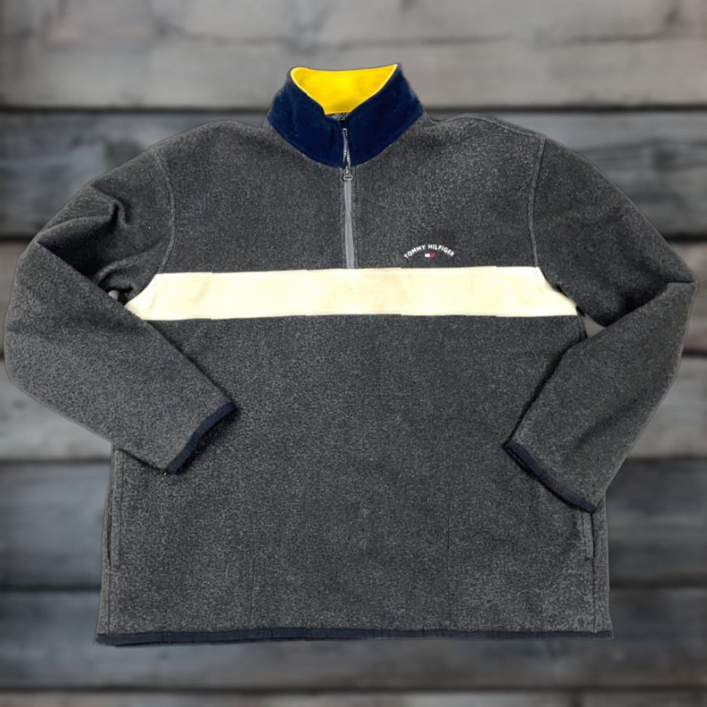 Tommy Hilfiger VINTAGE Tommy Hilfiger Gray 1/4 Zip Pullover Fleece Adult XL Embroidered Spell Out Jacket Men Regular Gray 90s Hipster Retro Casual Zip Size US XL / EU 56 / 4 - 1 Thumbnail