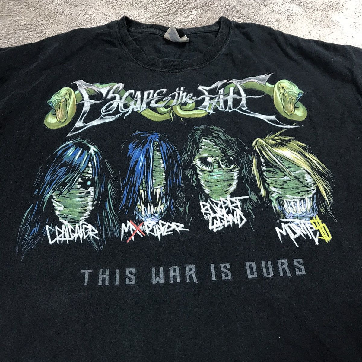 Vintage Vintage Y2K Escape The Fate Band Tee Graphic Punk Baggy XL Size US XL / EU 56 / 4 - 2 Thumbnail