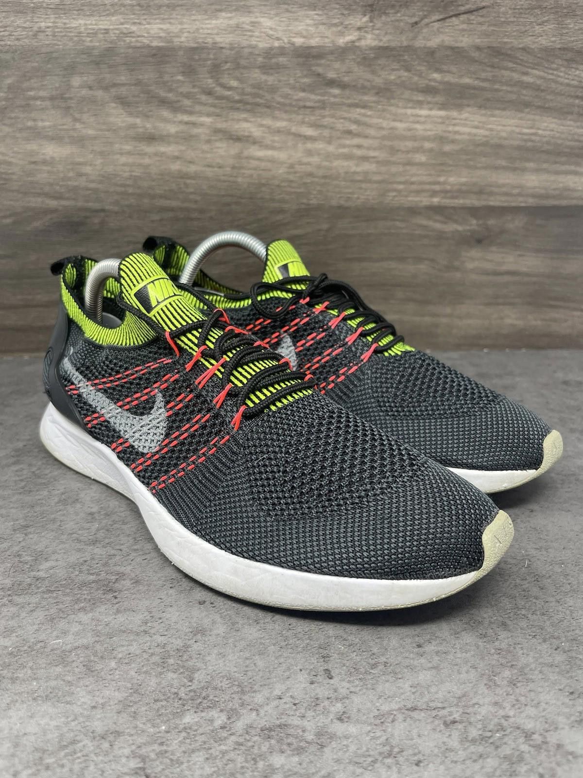 Nike Nike Air Zoom Mariah Flyknit Racer Mens Size 9 Black Red Size US 9 / EU 42 - 4 Thumbnail