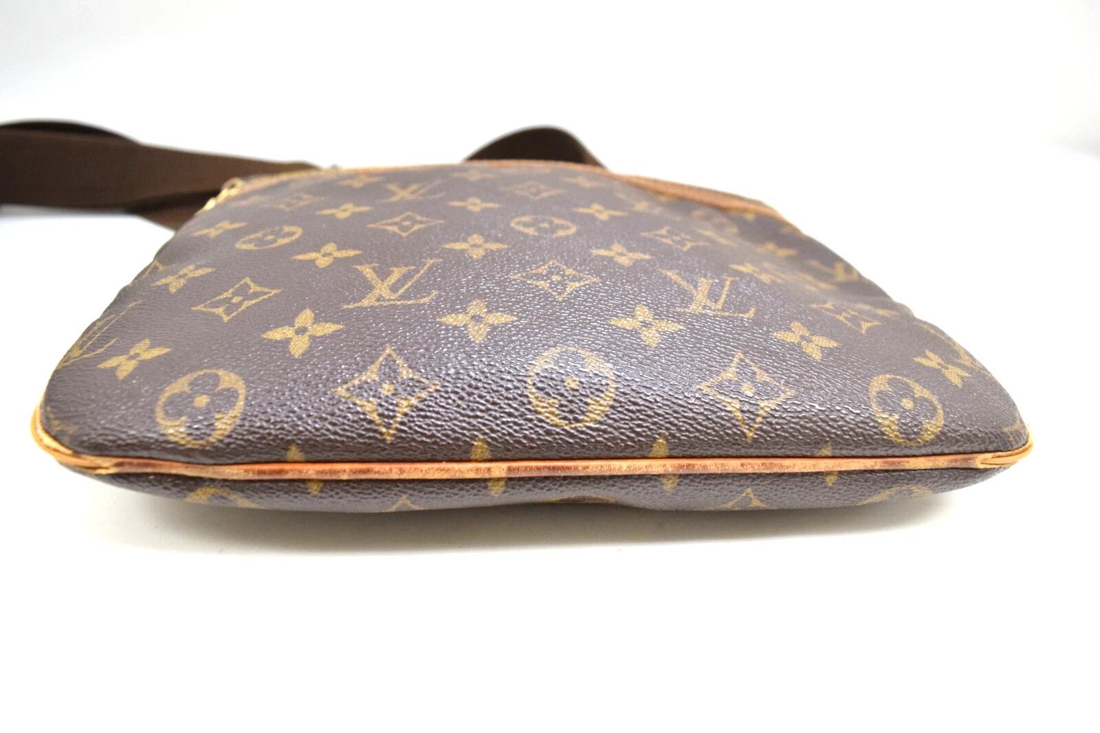 Louis Vuitton Louis Vuitton Pochette Bosphore CrossbodyBag Monogram M40044 Size ONE SIZE - 5 Thumbnail