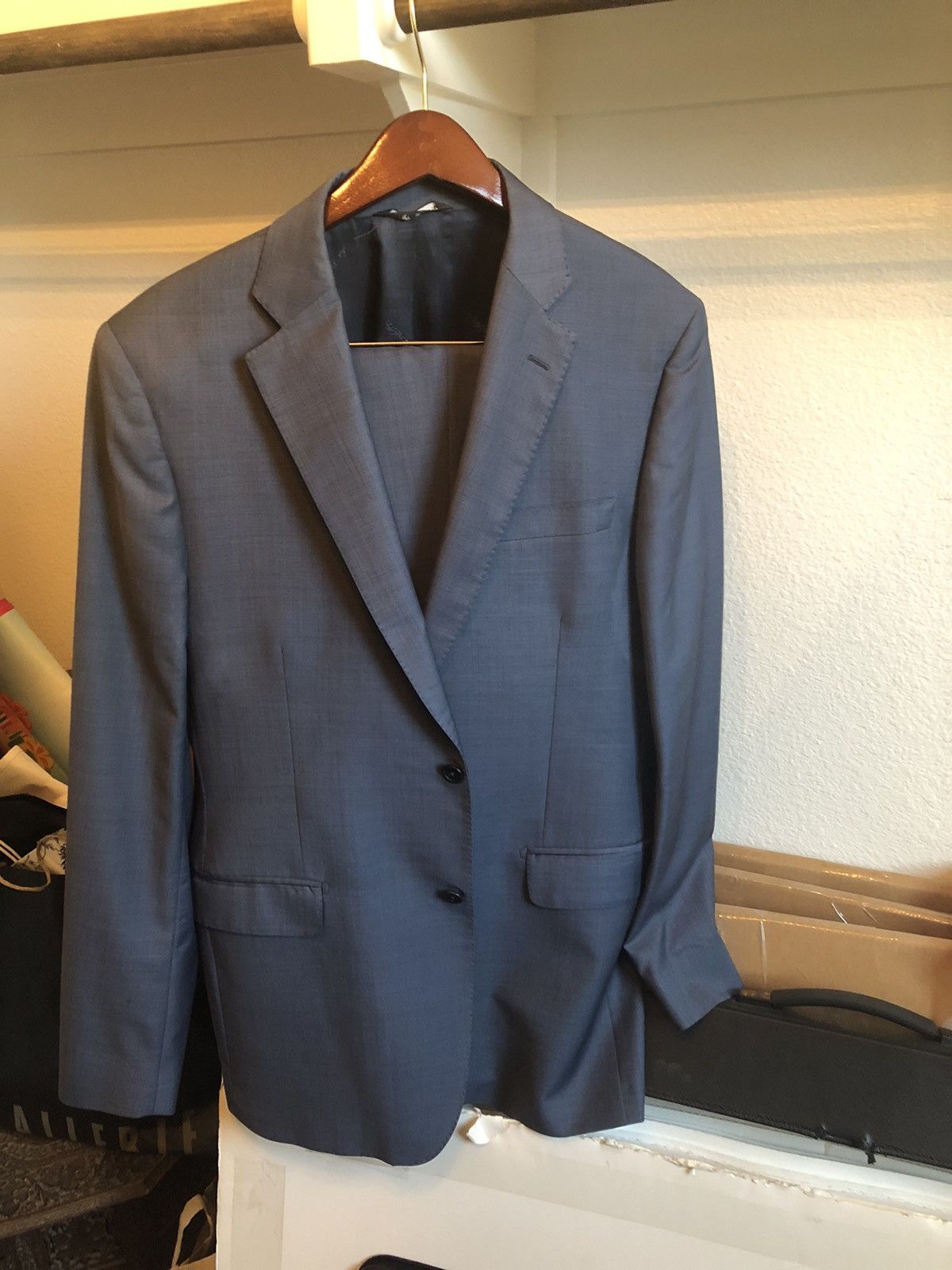 Ermenegildo Zegna Ermenegildo Zegna Traveler Suit Size 42L - 1 Thumbnail
