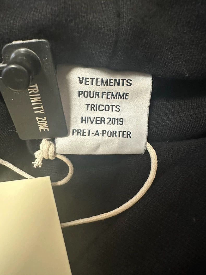 Vetements Vetements 18Fw Inside out Hoodie Sweatshirt Size US M / EU 48-50 / 2 - 4 Thumbnail
