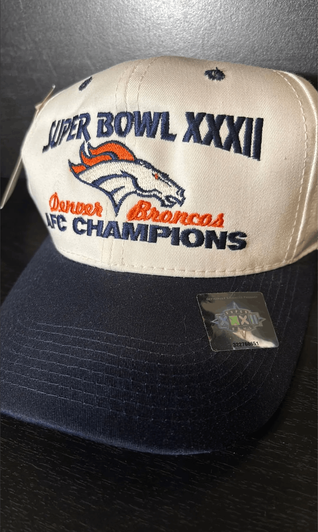 NFL × Vintage Denver Broncos AFC Superbowl Champions Size ONE SIZE - 1 Thumbnail