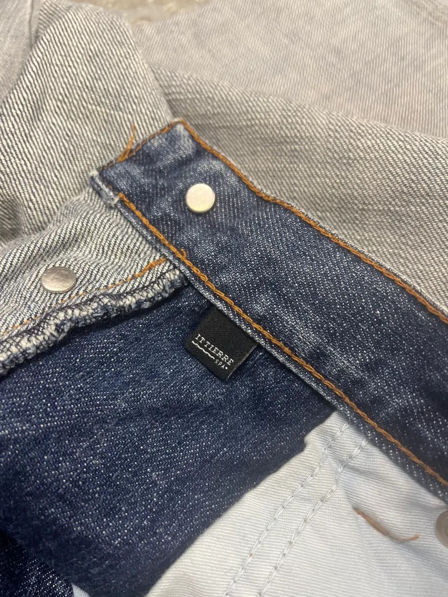 Dolce & Gabbana SS2002 Dolce & Gabbana Reversed Painted Effect Denim Jeans Size US 32 / EU 48 - 14 Thumbnail