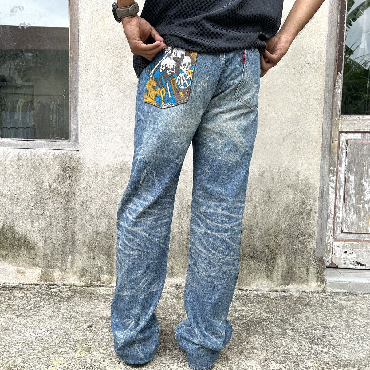 Swagger Swagger Patch Dollar Pirates Distressed Denim Size US 35 - 20 Thumbnail