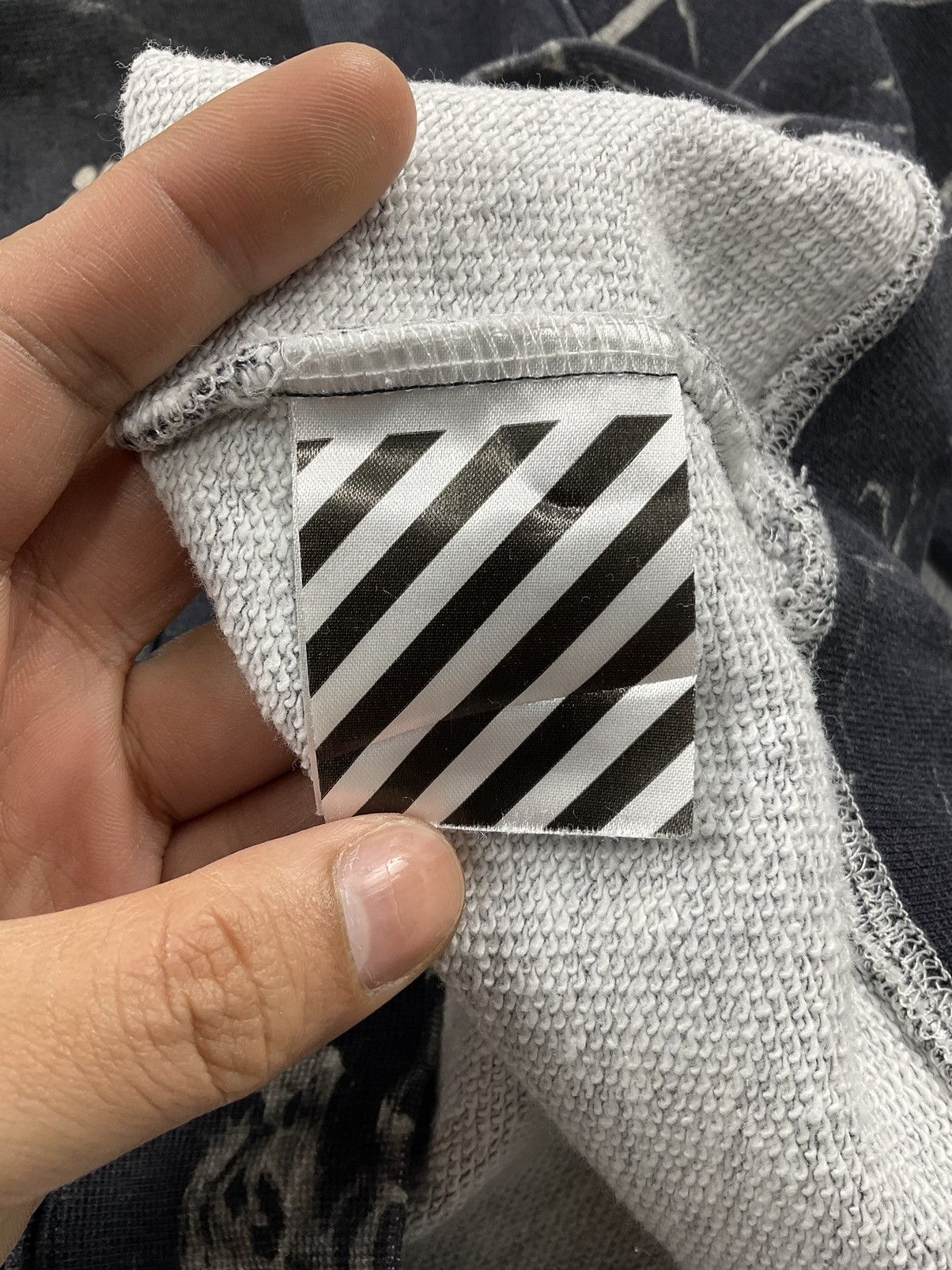 Off White Caravaggio Marble Sweatshirt