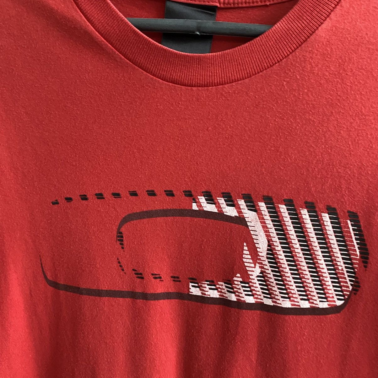 Oakley Vintage Oakley Softwear Big Logo y2k opium streetwear tee Size US M / EU 48-50 / 2 - 3 Thumbnail