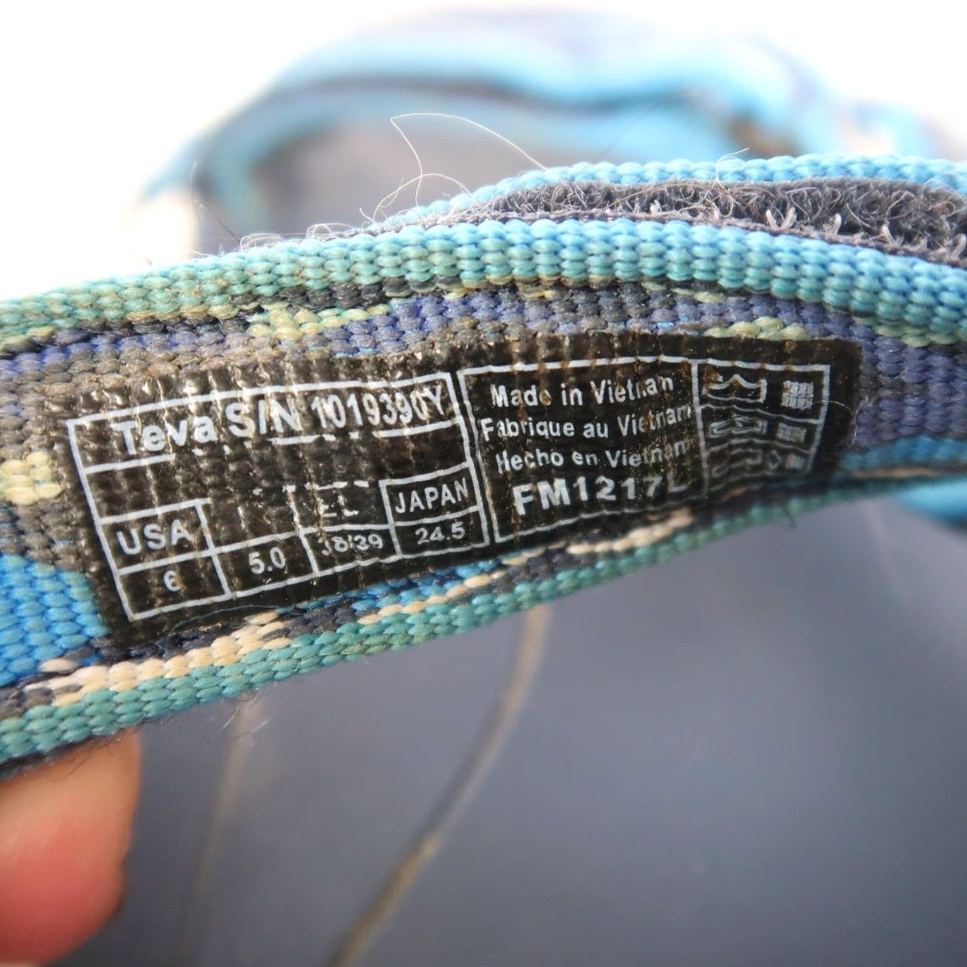 Teva TEVA Hurricane XLT2 Sandals Blue Multi Mens Size 6 Size ONE SIZE - 6 Thumbnail