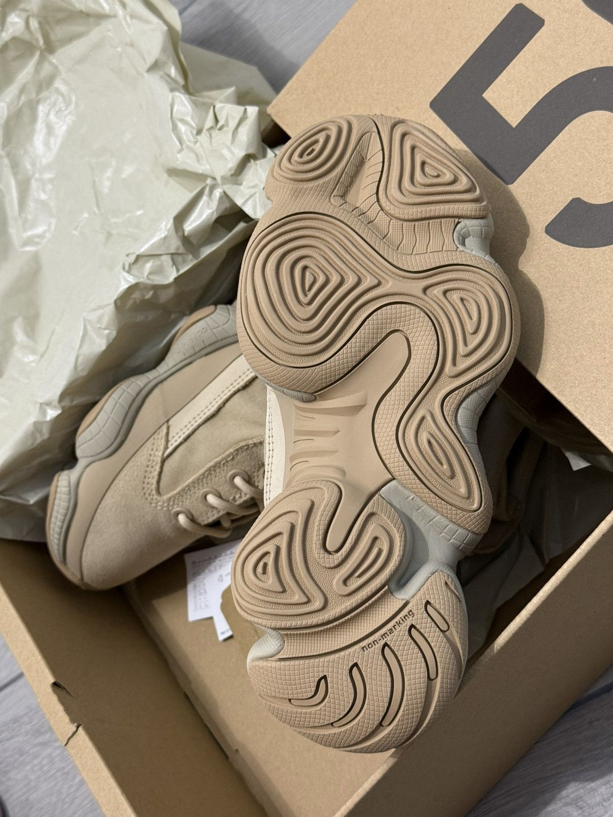 Yeezy Yeezy 500 Boots Utility Sand Size US 7.5 / IT 37.5 - 5 Thumbnail