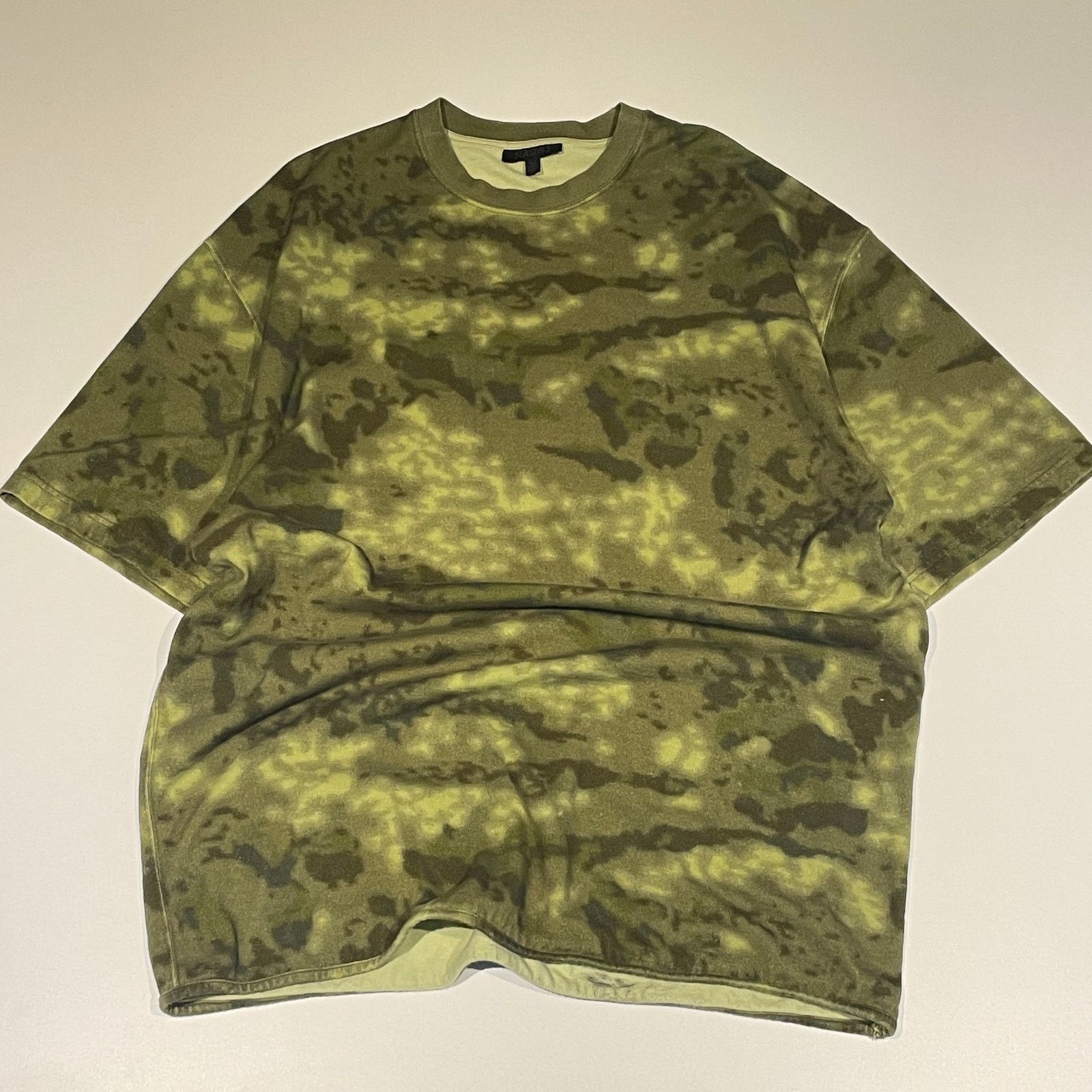 Yeezy Season 3 Camo offers Shirt Size Small