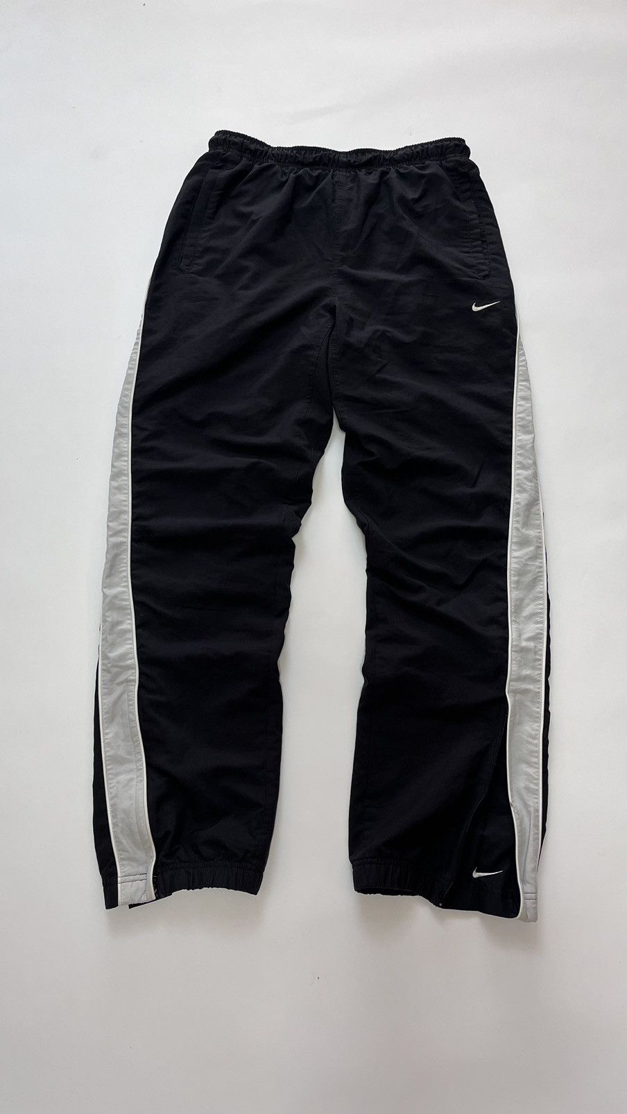 iconic nike track pants