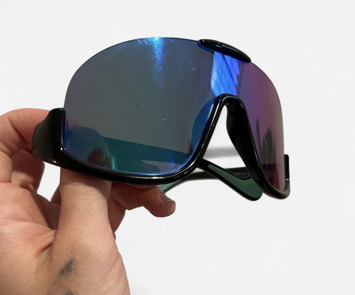 Moncler Multi Color Moncler Upside Down Sunglasses Size ONE SIZE - 4 Thumbnail