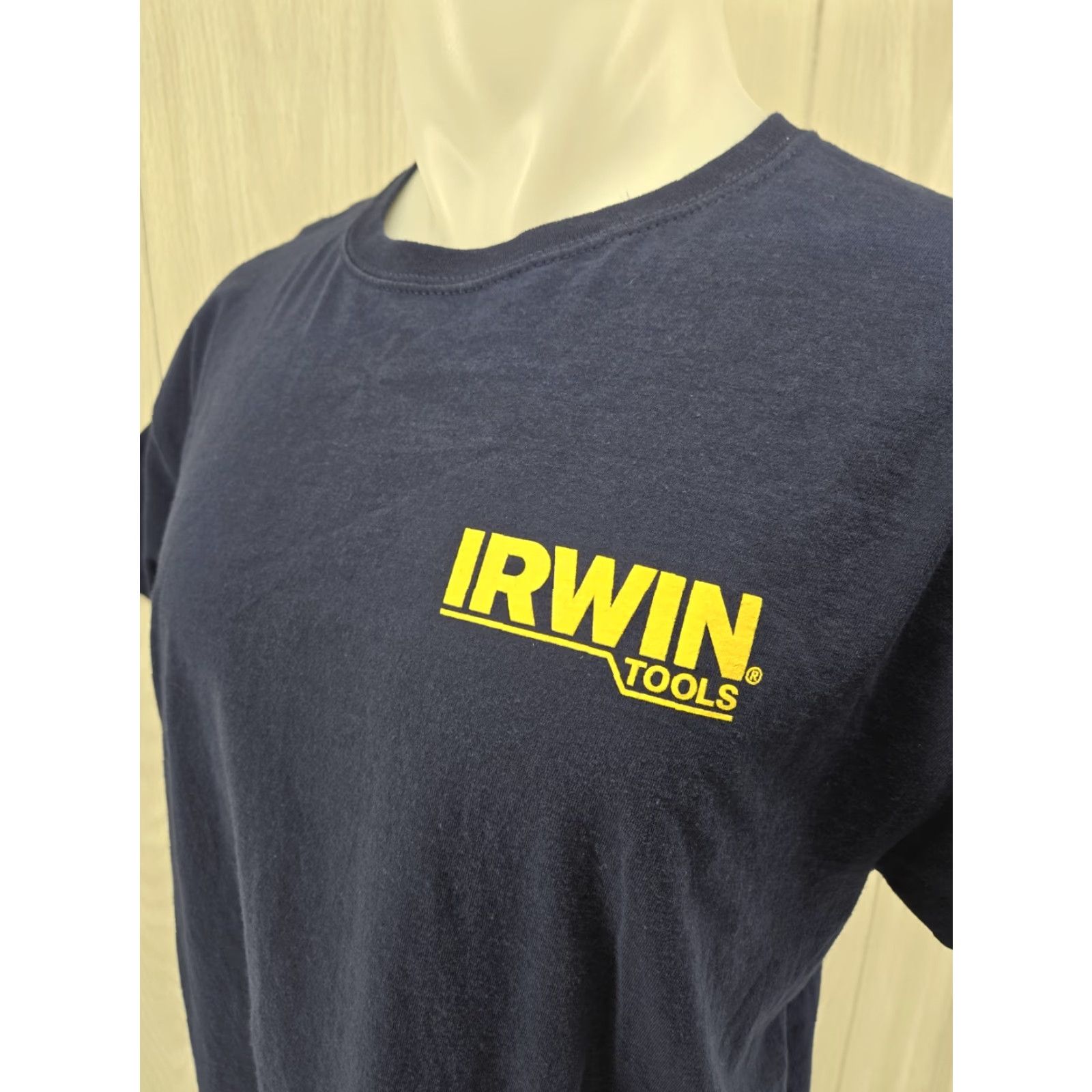 Fruit Of The Loom VINTAGE Irwin Tools T Shirt LARGE Blue National Tradesmen Day Workwear Men Shirt Short Sleeve Cotton Logo 2000s Size US L / EU 52-54 / 3 - 6 Thumbnail