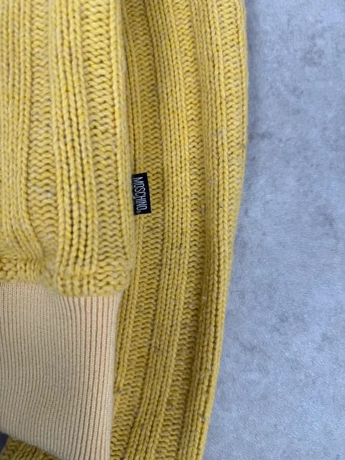 Moschino 2000s Moschino Wool Yellow Buttoned Jacket Size S / US 4 / IT 40 - 6 Thumbnail
