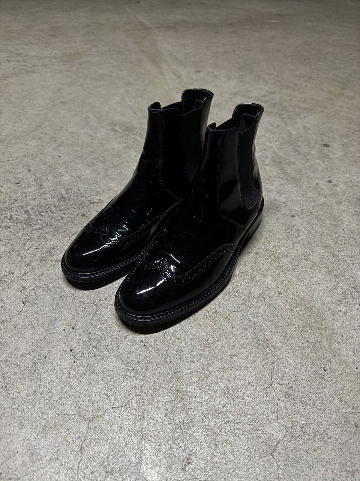 Saint Laurent Paris Saint Laurent Paris Chelsea Boot Size US 9 / EU 42 - 1 Thumbnail