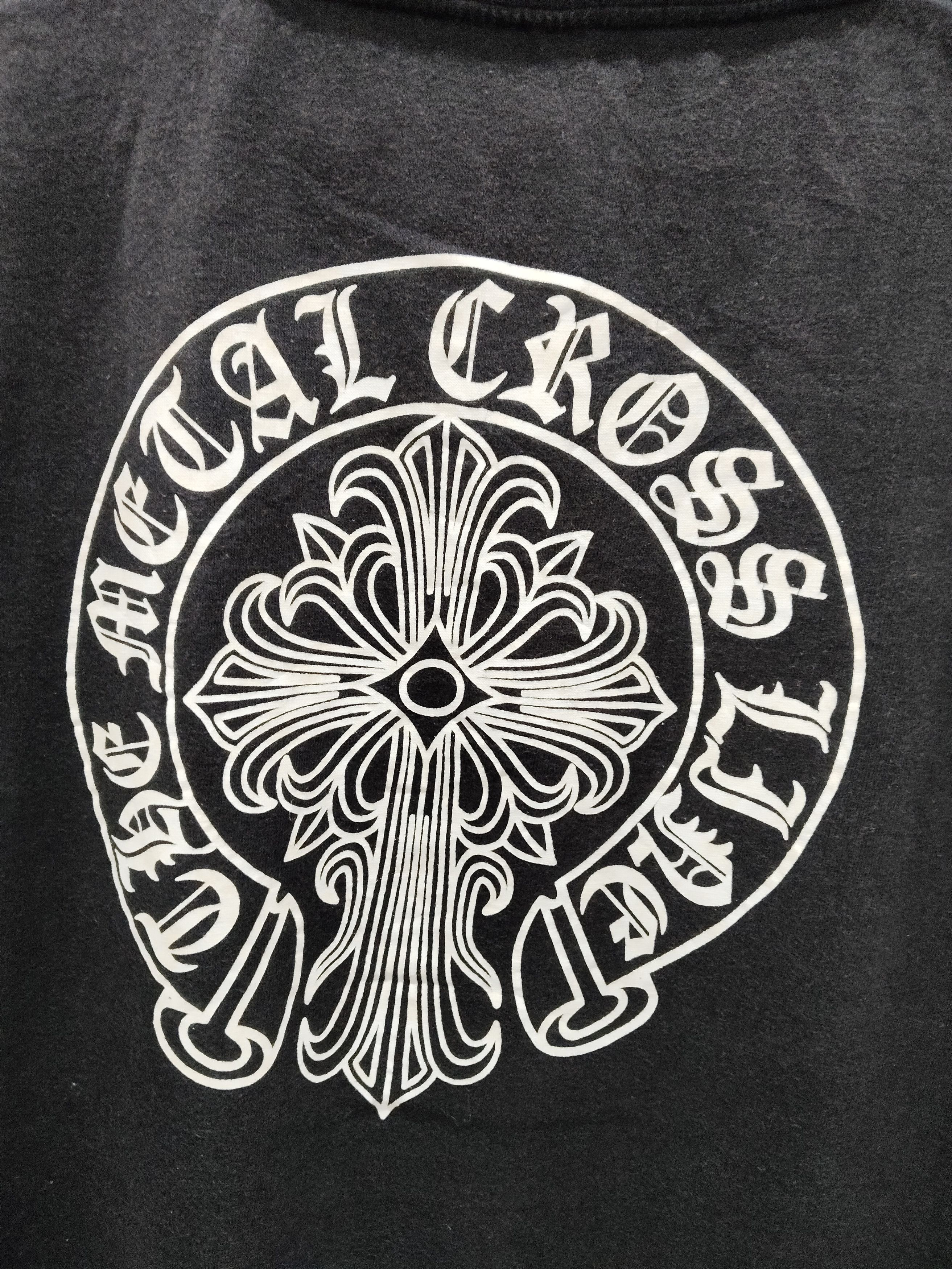 Designer × Vintage The Metal Cross Life like Chrome heart Tshirt Size US L / EU 52-54 / 3 - 4 Thumbnail