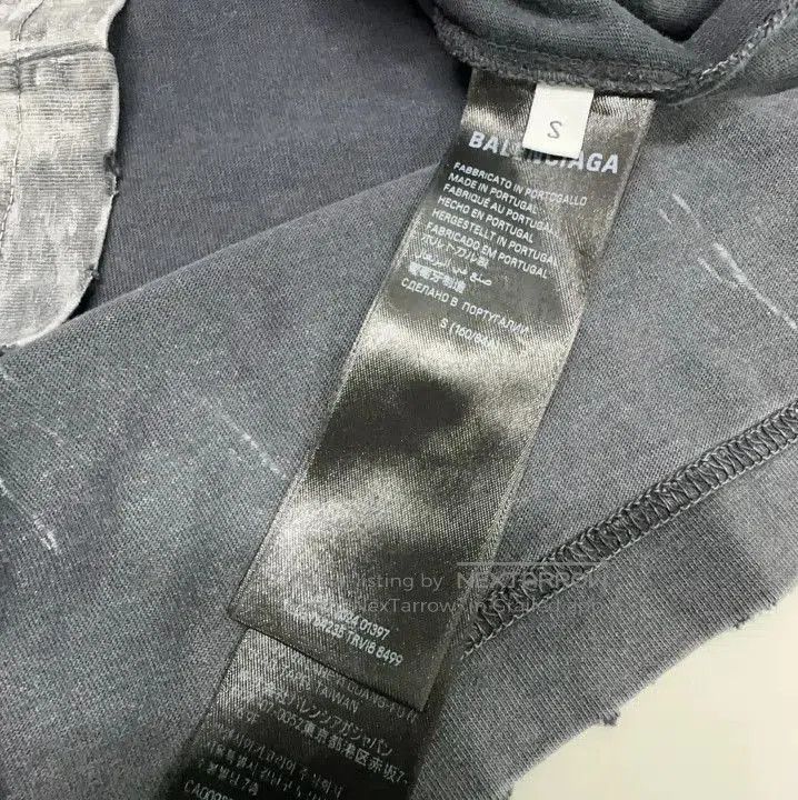 Balenciaga Balenciaga Gray Logo Embroidered Short Sleeve T-Shirt. Size US S / EU 44-46 / 1 - 3 Thumbnail