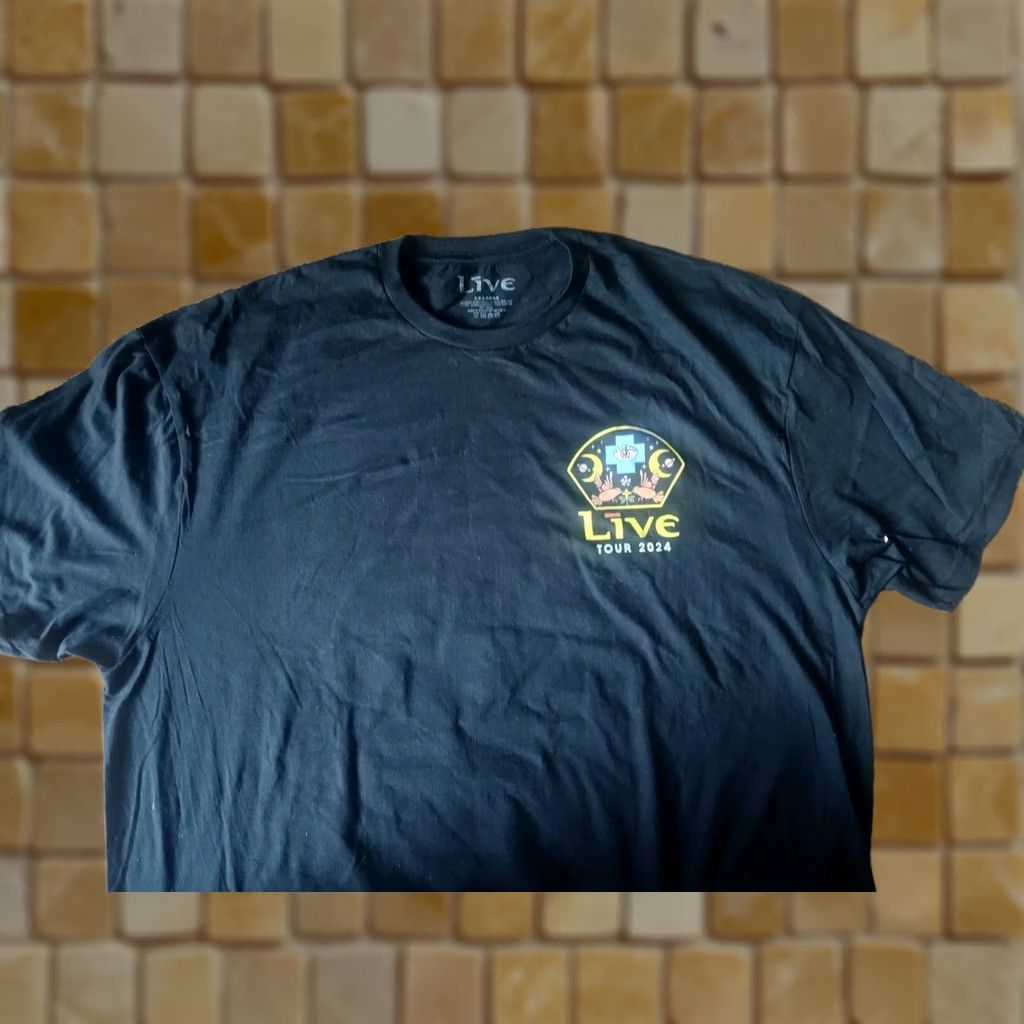 Vintage Live Tour 2024 World Tour XXL Black T-Shirt Mens Size US XXL / EU 58 / 5 - 1 Thumbnail