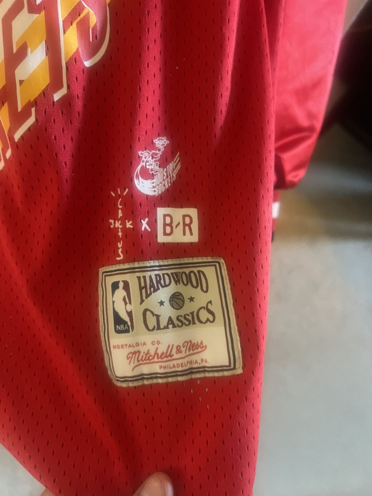 Mitchell & Ness Mitchell & Ness BR remix Travis Scott Houston Rockets jersey Size US M / EU 48-50 / 2 - 4 Thumbnail