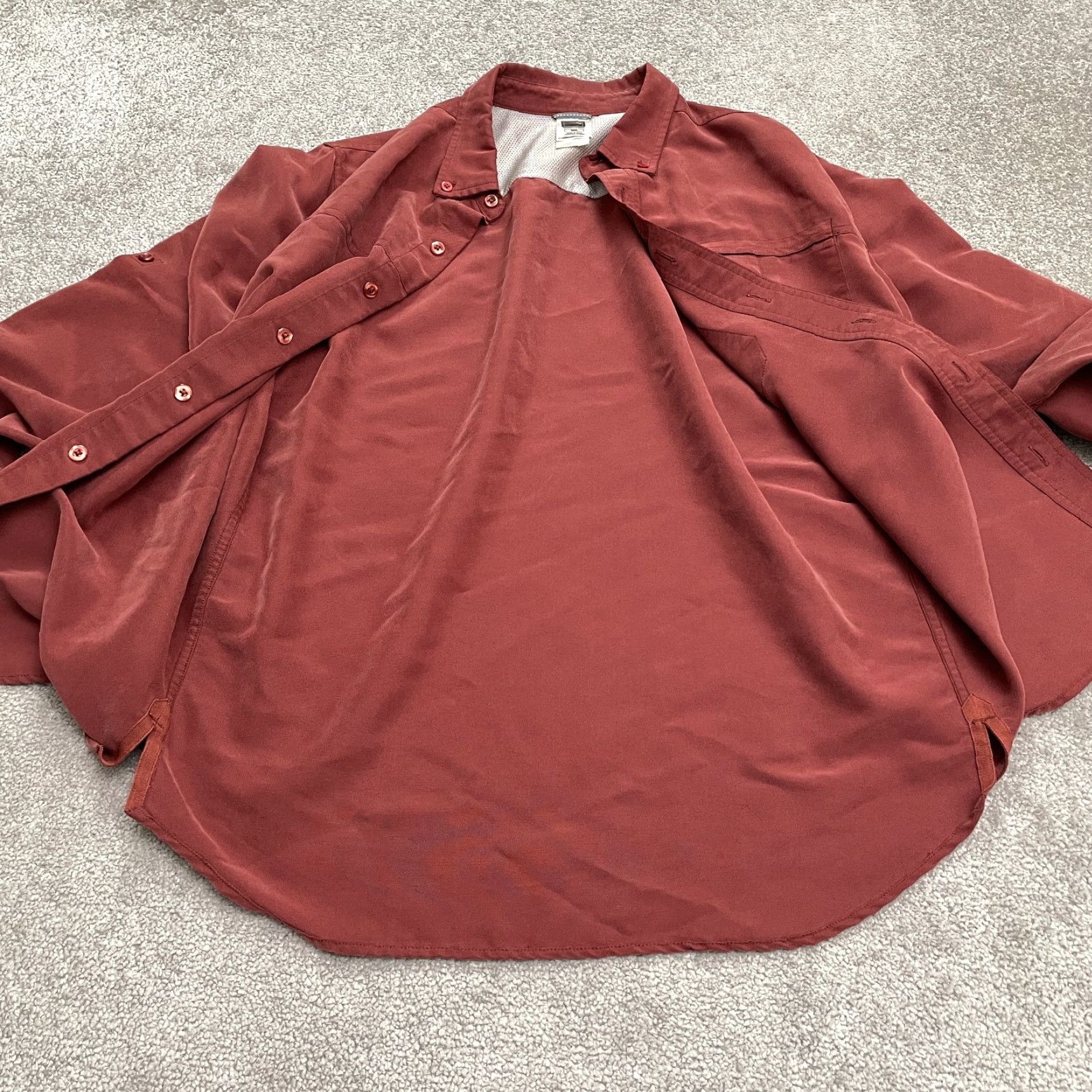 The North Face The North Face Button Down Shirt Mens M Red Zipper Pocket Modal Blend Size US M / EU 48-50 / 2 - 3 Thumbnail