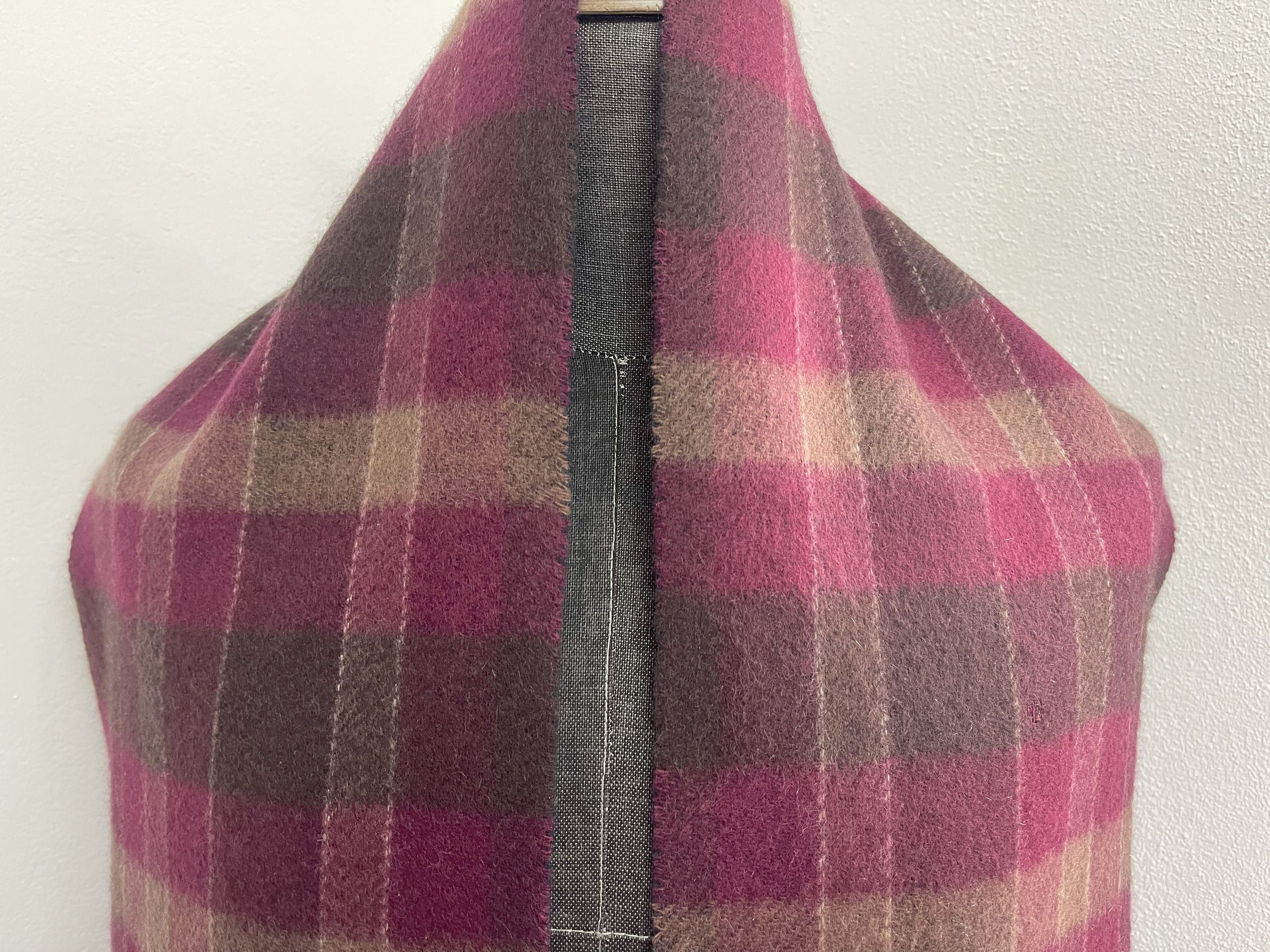Aquascutum Vintage Aquascutum Scarf / Muffler - 6046 Size ONE SIZE - 4 Thumbnail