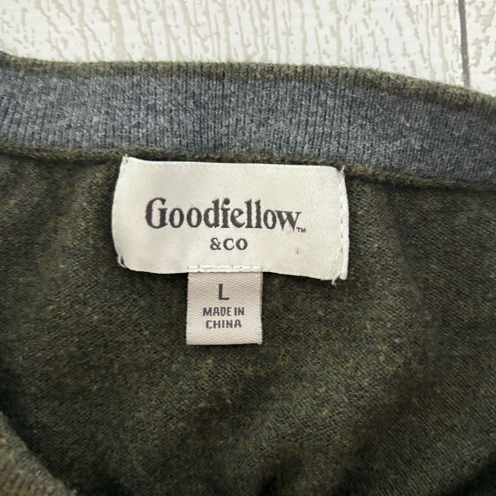Other Goodfellow Green Long Sleeve Lightweight Sweater Size Large Size US L / EU 52-54 / 3 - 8 Thumbnail
